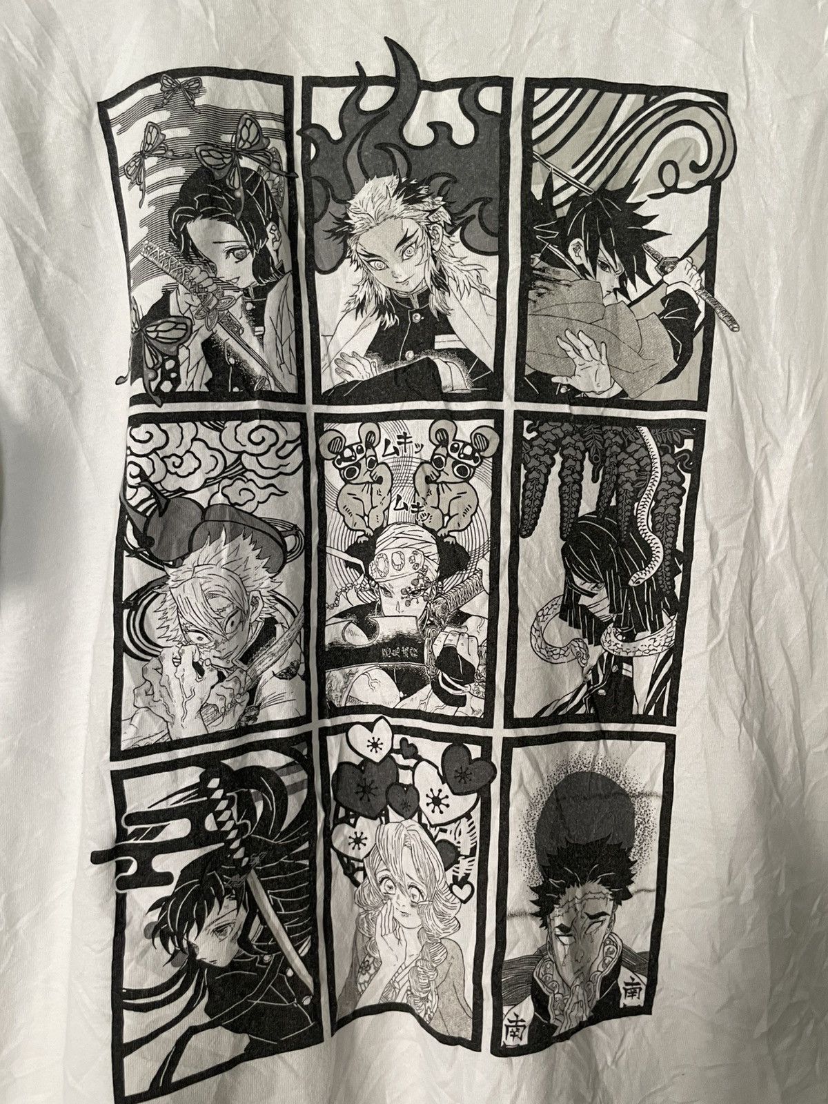 Anime Uniqlo x Kimetsu no Yaiba aka Demon Slayer Anime shirt Size US M / EU 48-50 / 2 - 1 Thumbnail