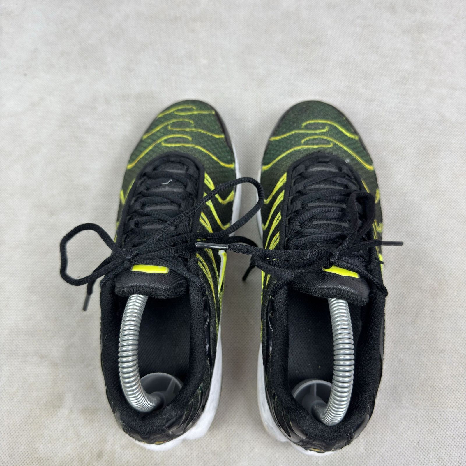 Nike Nike Air Max Plus GS 655020-073 Running Sneakers Shoes 5.5 Size US 5 / EU 37 - 5 Thumbnail