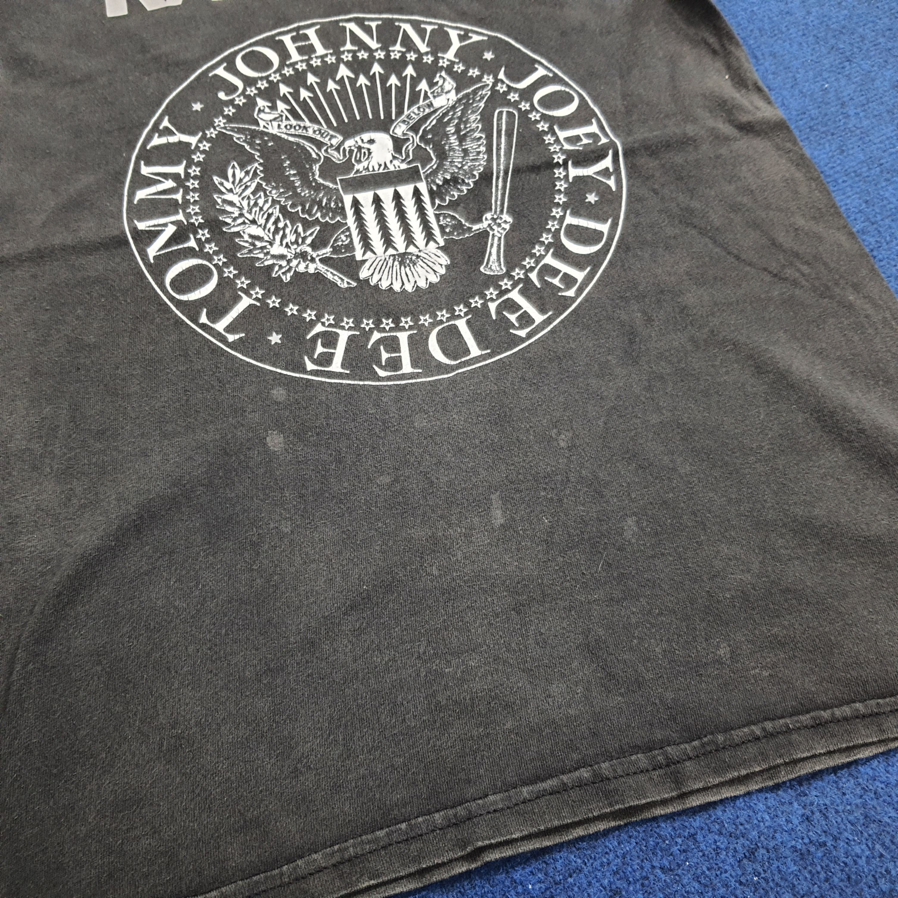 Band Tees RAMONES Band Tees Size US S / EU 44-46 / 1 - 7 Thumbnail