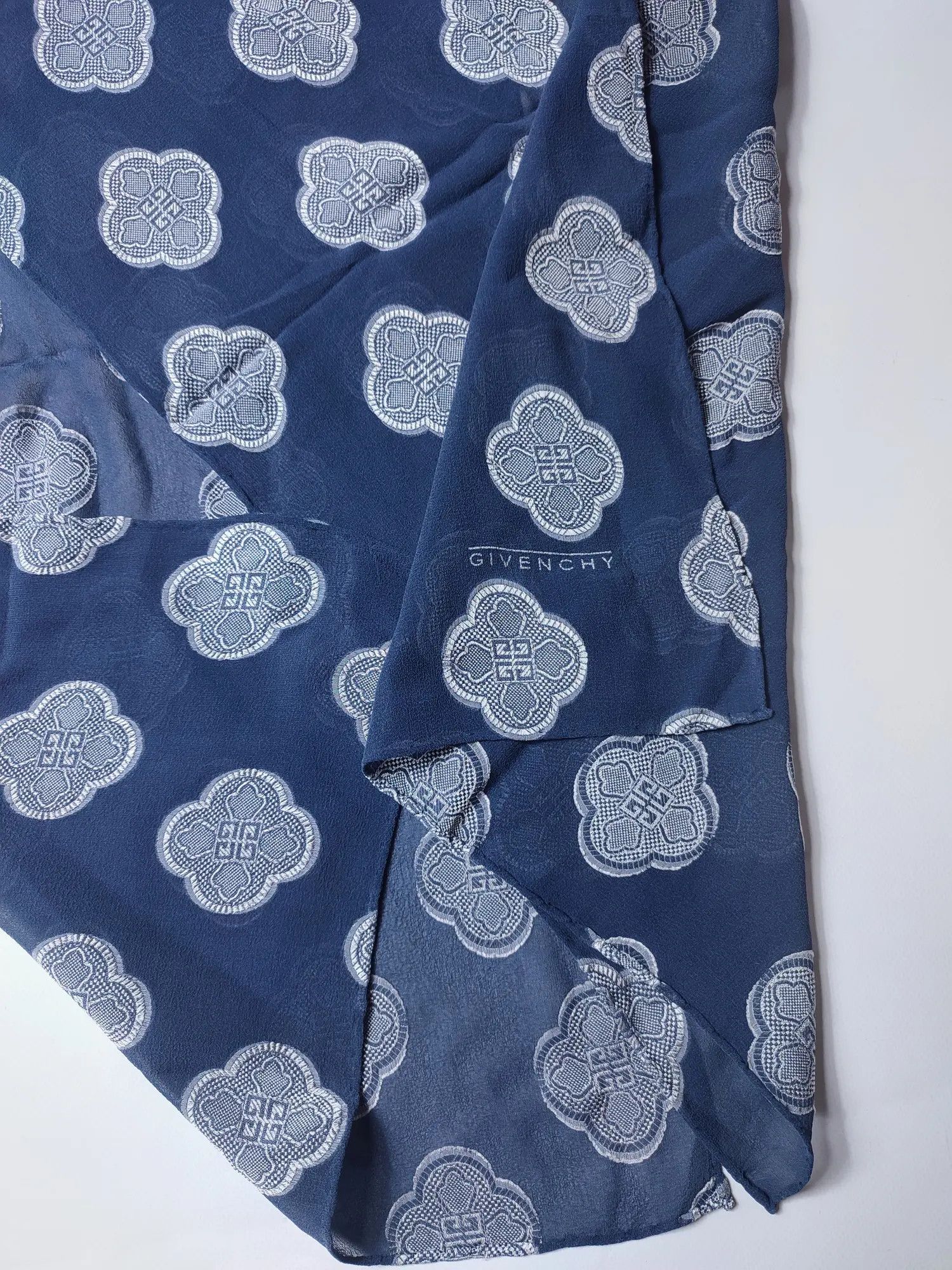 Givenchy Givenchy Logo 4G Monogram Vintage Silk Scarf Size ONE SIZE - 8 Thumbnail