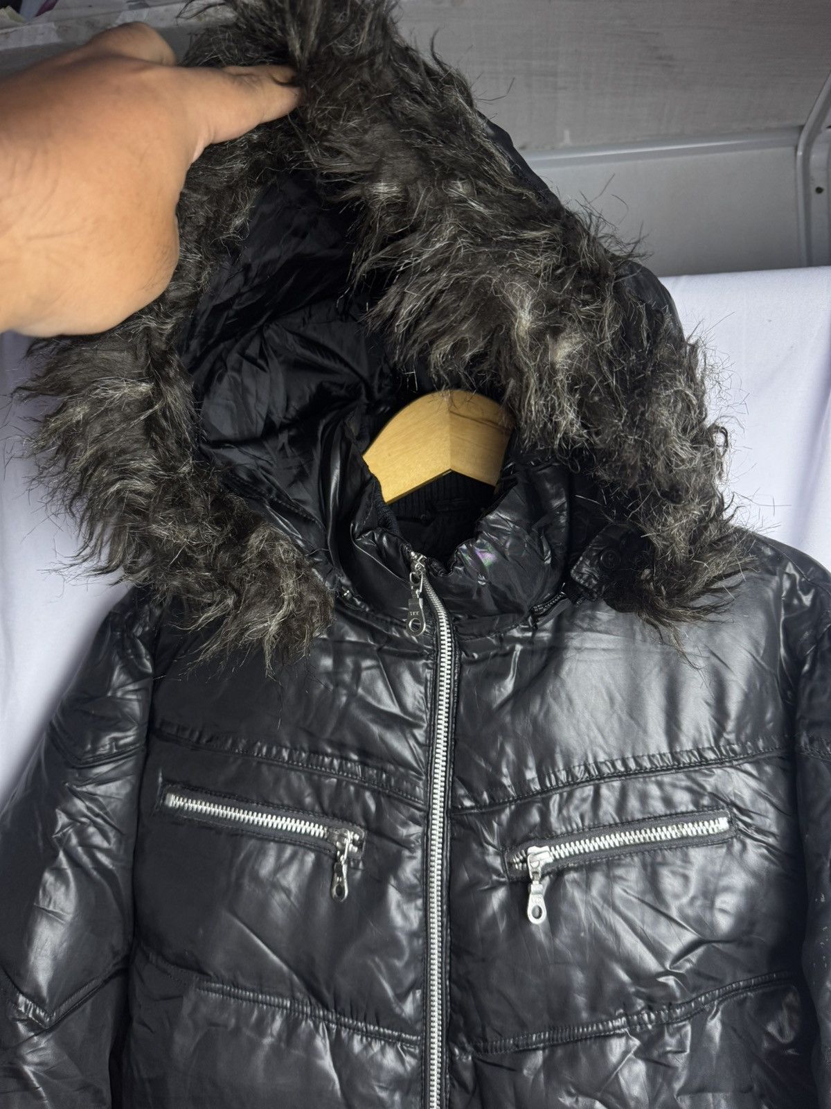 GOSTAR DE FUGA Faux Fur Removeable Puffer Jacket Journal Report Size US L / EU 52-54 / 3 - 4 Thumbnail