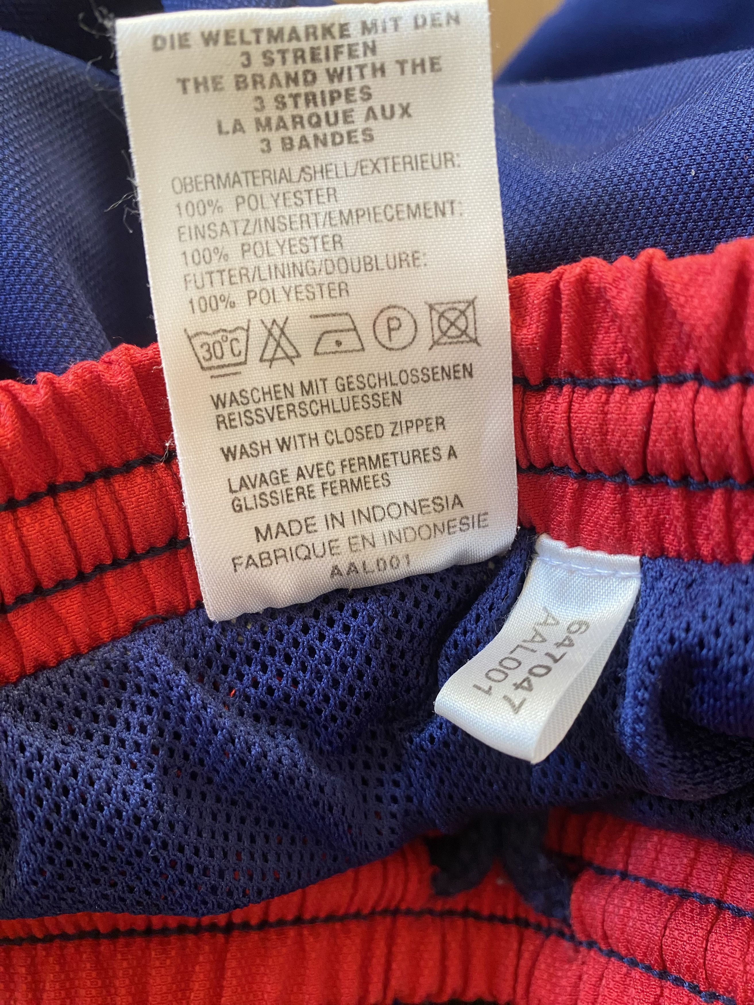 Adidas Vintage 80/90' ADIDAS Men's Sweatpants - D176 - UNIQUE Size US 36 / EU 52 - 6 Thumbnail