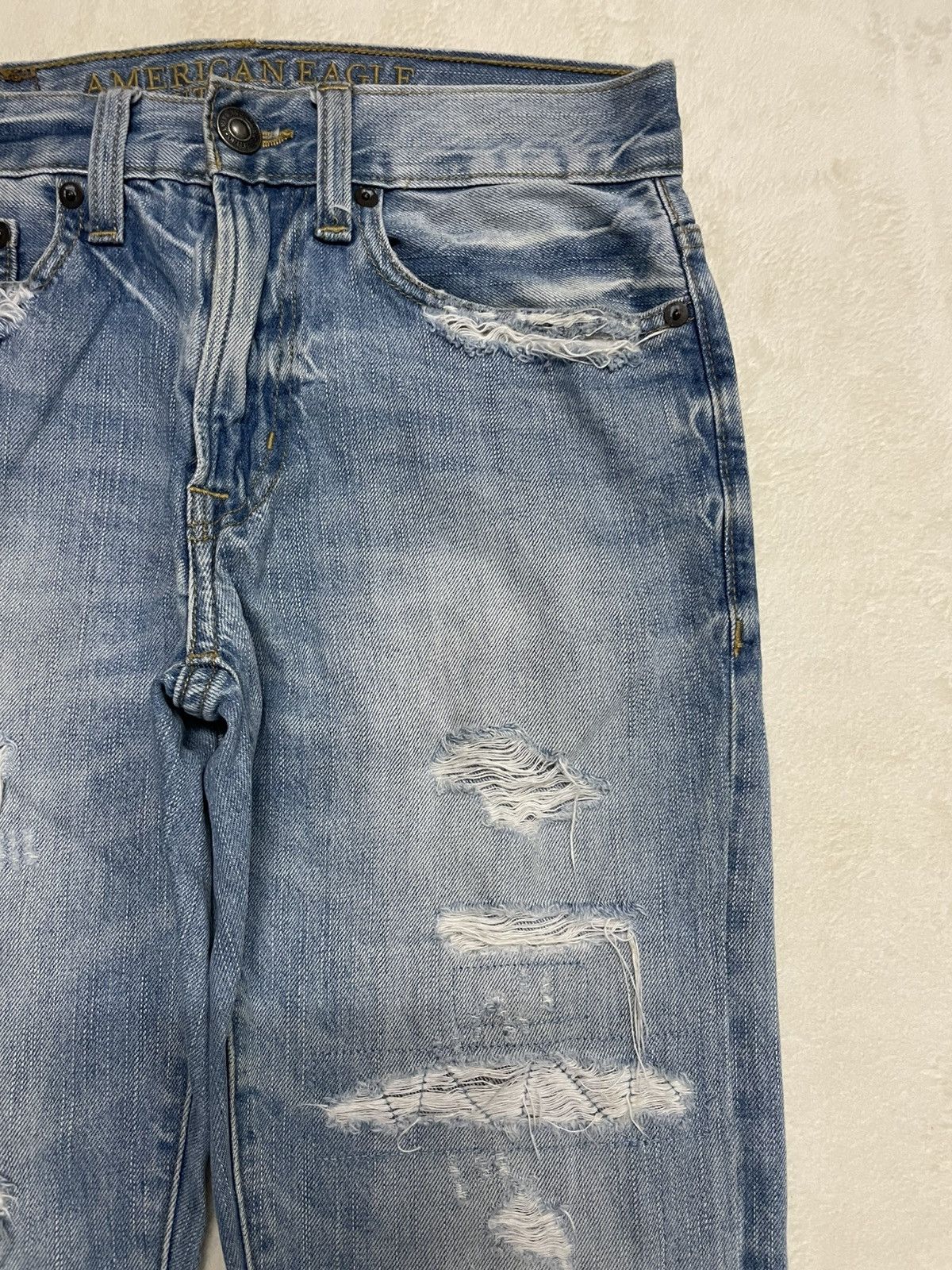 American Eagle Outfitters Vintage American Eagle Outfitters Distress Faded Denim Jeans Size US 28 / EU 44 - 4 Thumbnail