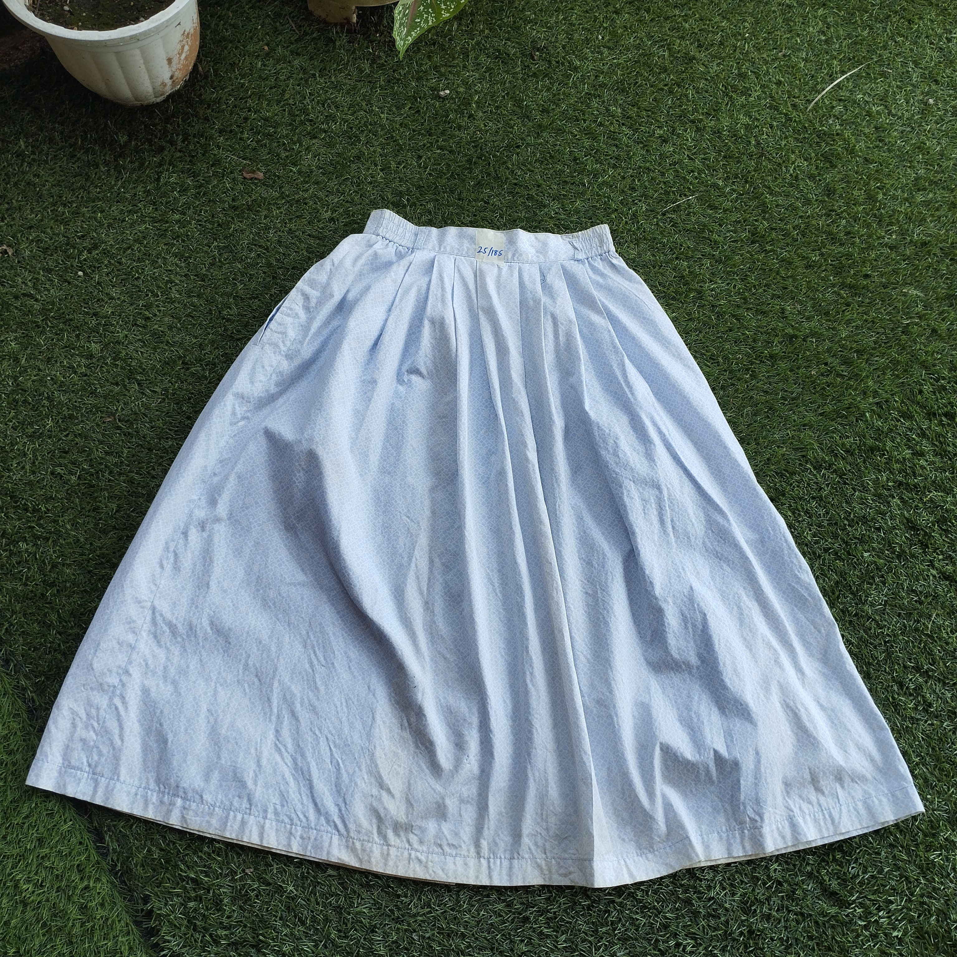 Christian Dior Monsieur Christian Dior Sport Skirts Size 25" / US 0 / IT 36 - 9 Thumbnail