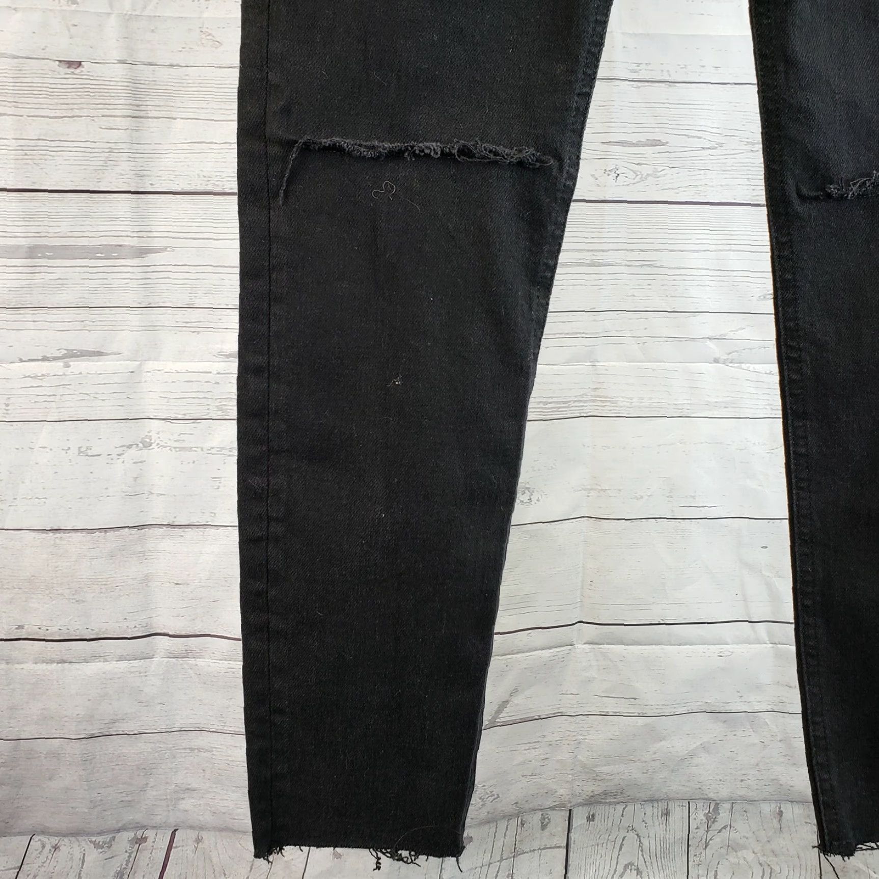 Vintage VINTAGE We The Free Womens Stella High Waist Skinny Jeans Sz 28 Solid Black Button Fly Nike Size 28" / US 6 / IT 42 - 2 Thumbnail