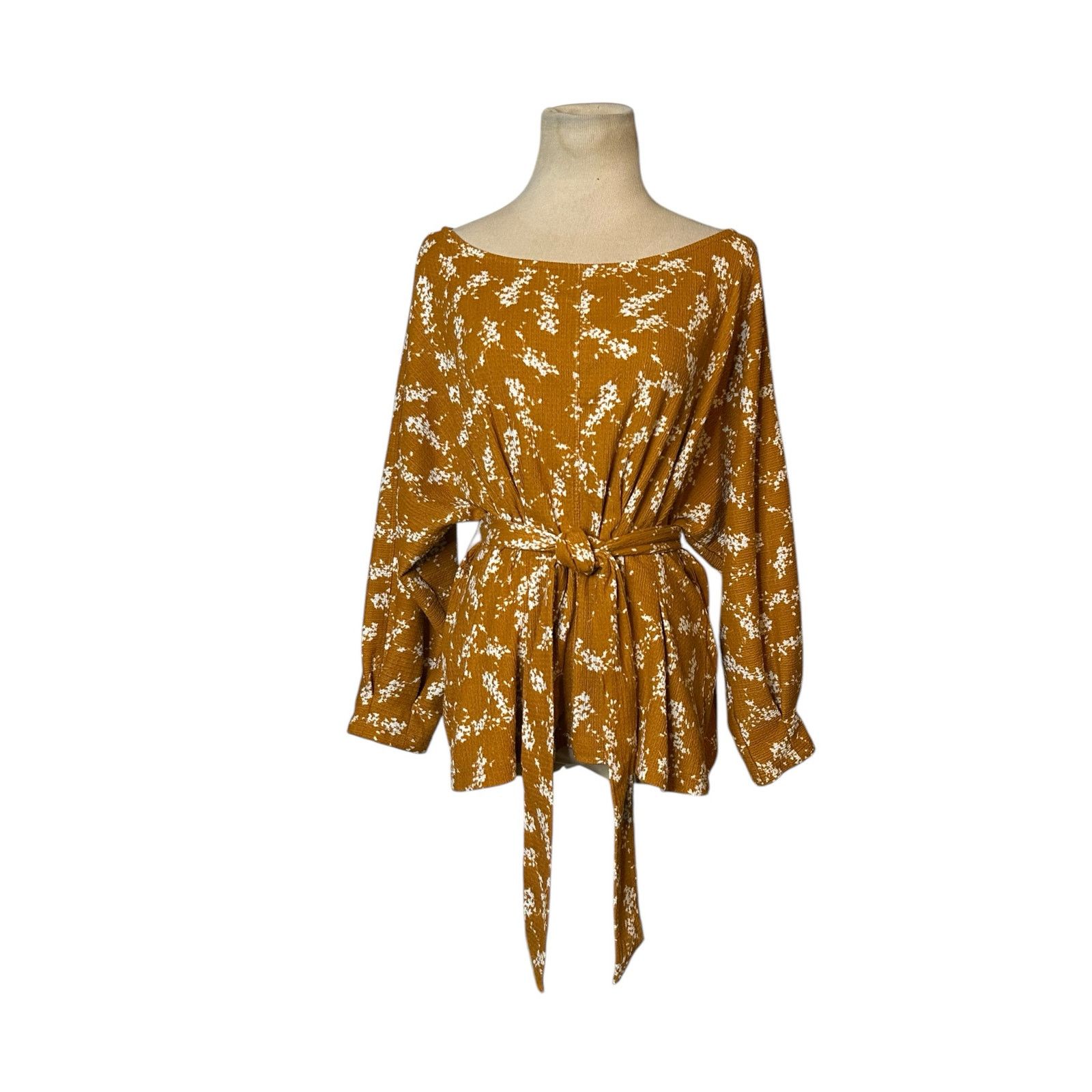 Anthropologie By Anthropologie long sleeves floral belted blouse size S Size S / US 4 / IT 40 - 12 Thumbnail