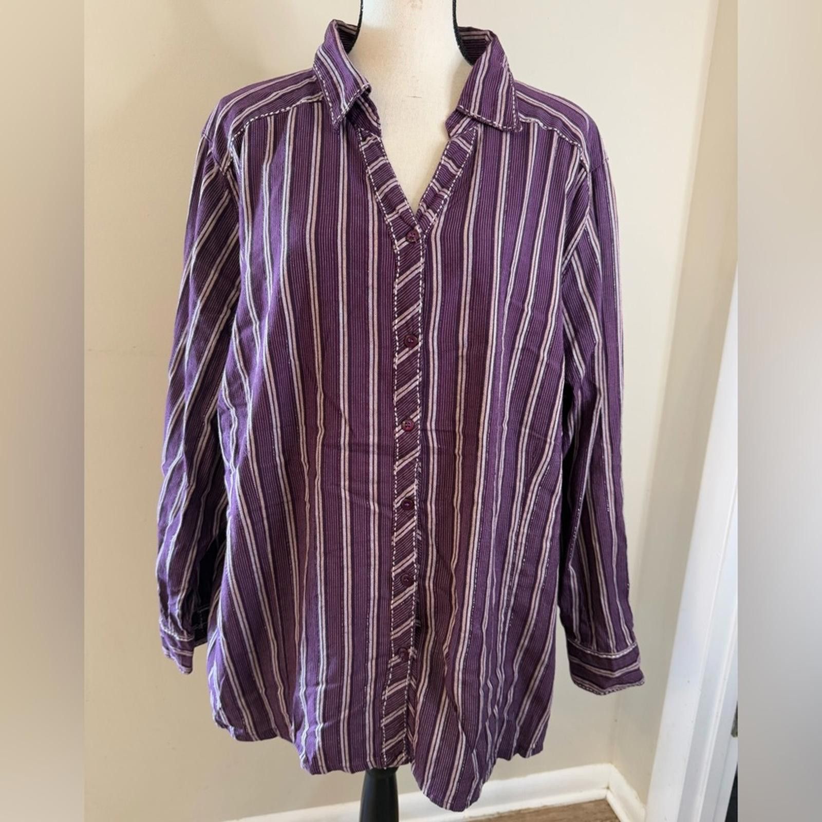 Other Liz & Me burgundy metallic striped shirt plus size 3X Size 3XL / US 20-22 - 1 Thumbnail