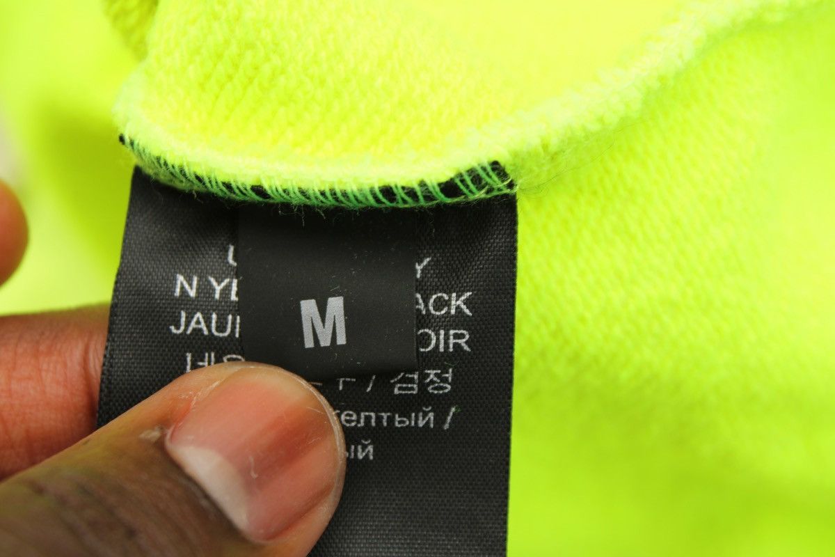 Vetements M Vetements CITY METAL yellow LOGO oversized hoodie Size US M / EU 48-50 / 2 - 10 Thumbnail