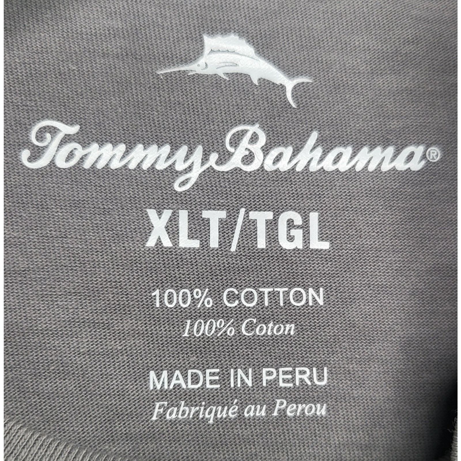Tommy Bahama NWT TOMMY BAHAMA Men's Tees The Season Grey Graphic Tee XLT Size US XL / EU 56 / 4 - 6 Thumbnail