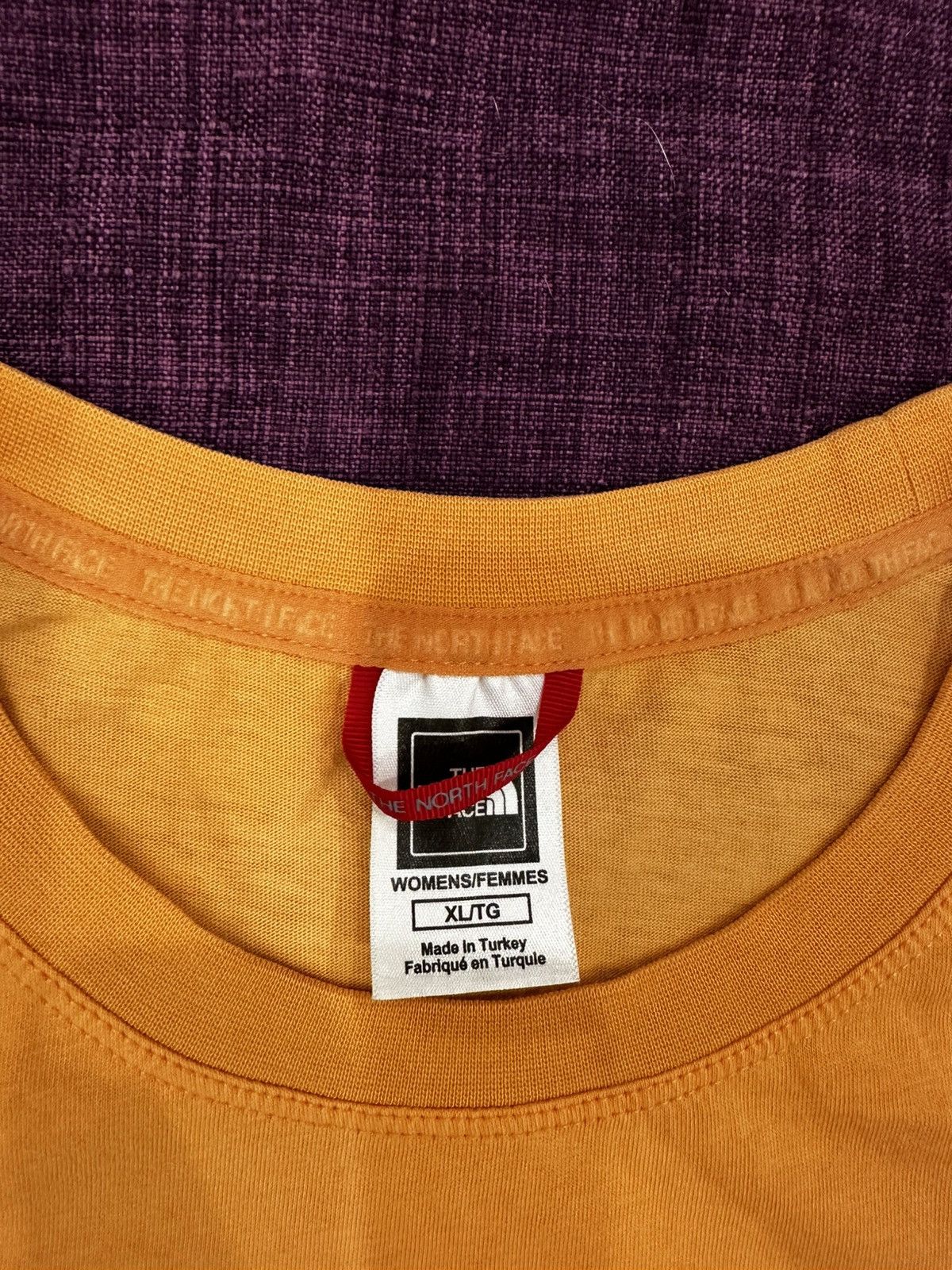 The North Face The North Face t-shirt Size XL / US 12-14 / IT 48-50 - 2 Thumbnail