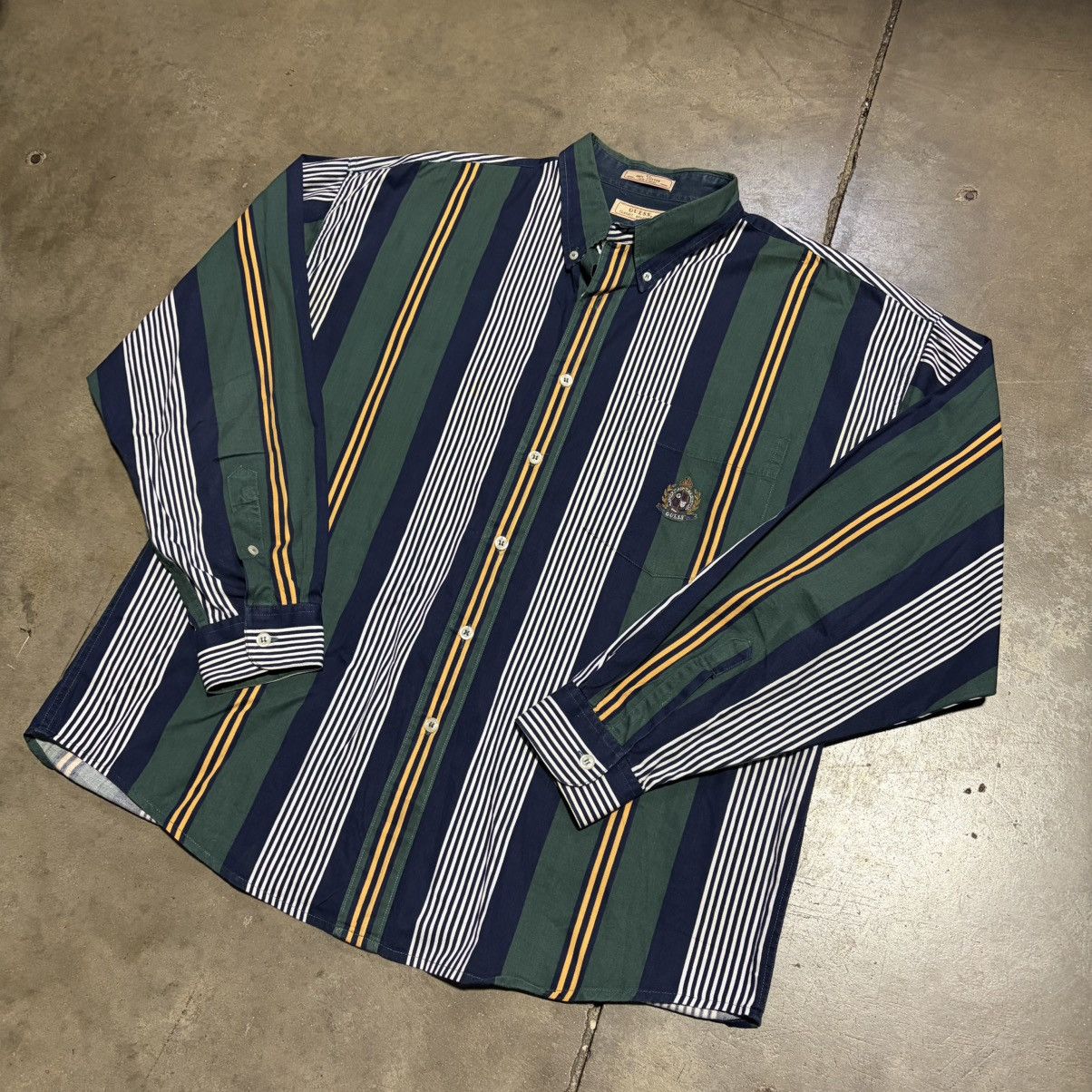 Guess Vintage Guess Button Up Polo Shirt Striped Crest Logo Preppy Size US XL / EU 56 / 4 - 3 Thumbnail