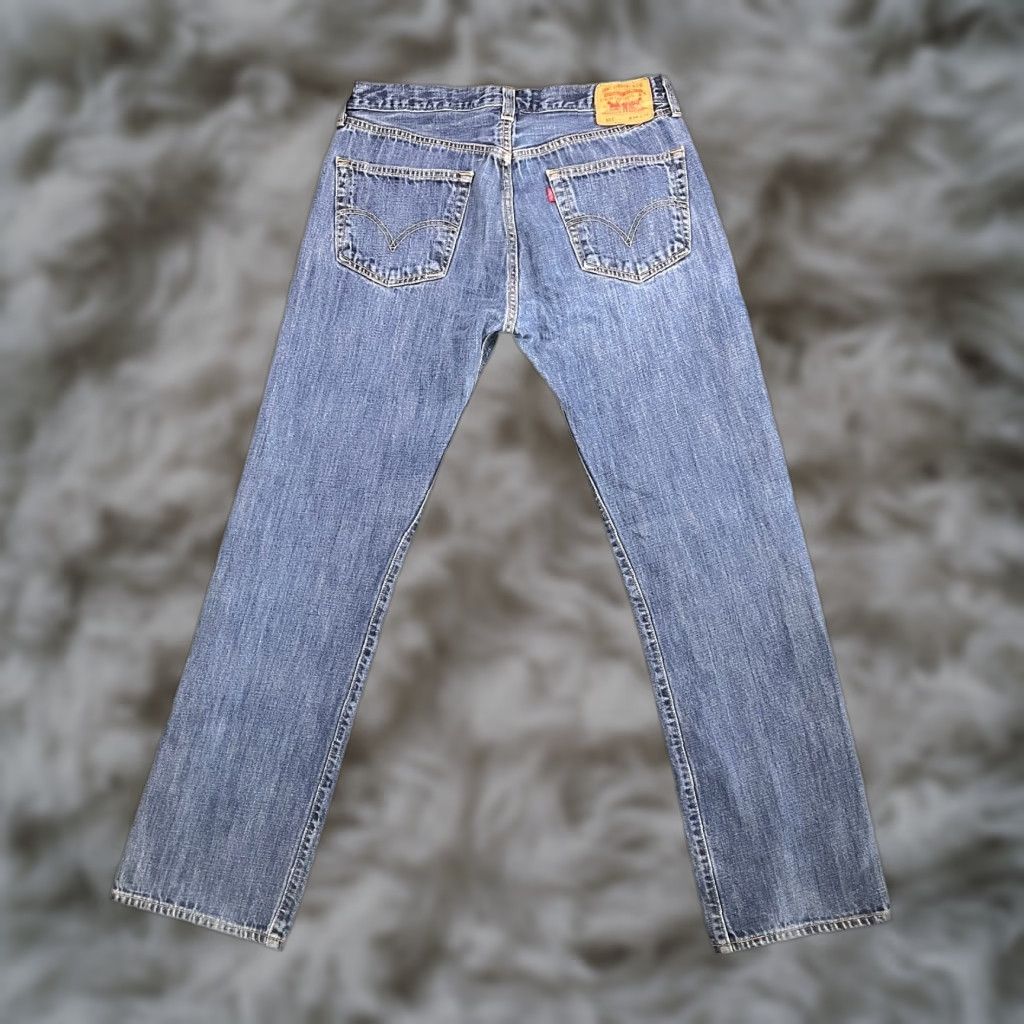 Levi's Levi's Mens Jeans 501 Blue Original Fit Straight Leg Denim Zip Fly 34 Regular Mens Size US 32 / EU 48 - 1 Thumbnail