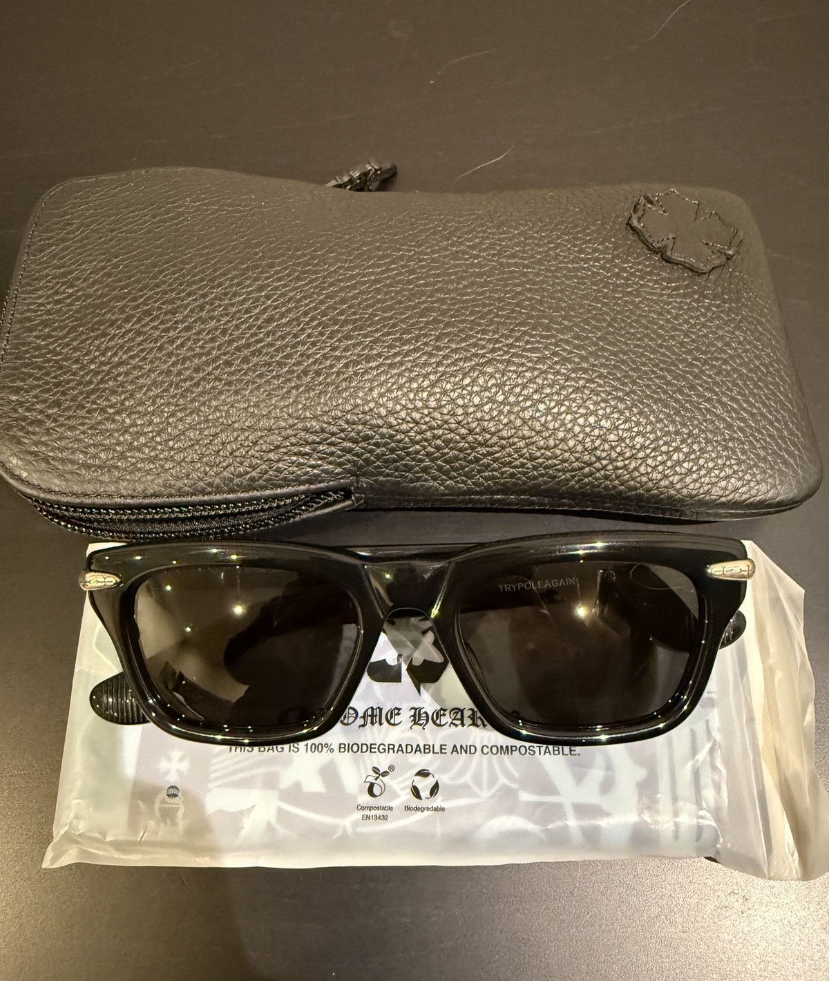 Chrome Hearts TRYPOLEAGAIN Chrome Hearts Sunglasses Black Size ONE SIZE - 1 Thumbnail