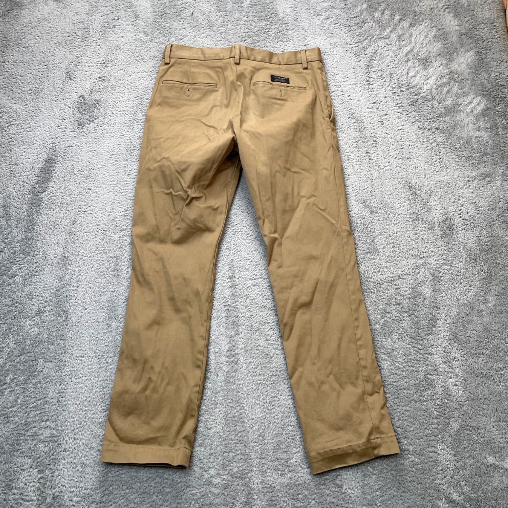 Banana Republic Banana Republic Pants Mens 30x30 Chino Slim Fit Cotton Straight Leg Brown Aiden City Preppy Casual Workwear 30 Mens Brown Cotton Slit? Size US 30 / EU 46 - 5 Thumbnail