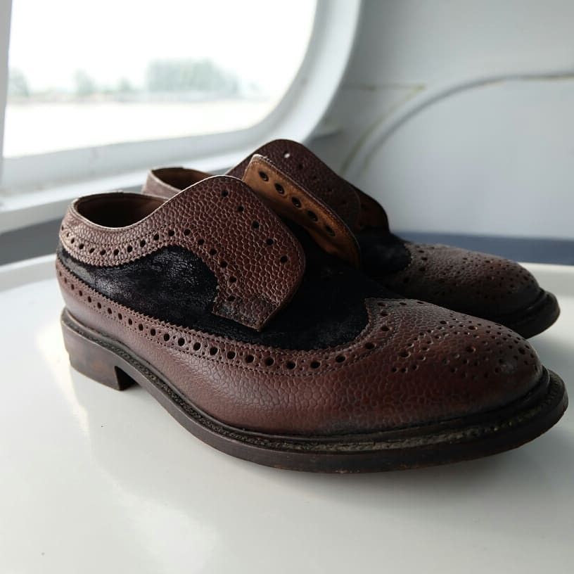 Vintage Wingtip Brogues Handmade and handcrafted in england Size US 5.5 / EU 38 - 1 Thumbnail