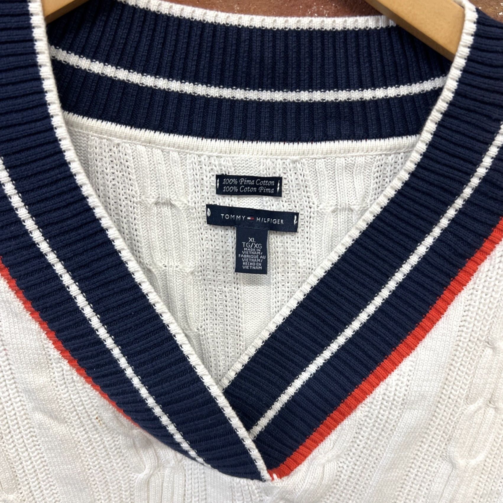 Tommy Hilfiger VINTAGE Tommy Hilfiger Cable Knit V-Neck Tennis Sweater Womens XL Blue Pullover Knit Shirt Unknown Size XL / US 12-14 / IT 48-50 - 2 Thumbnail