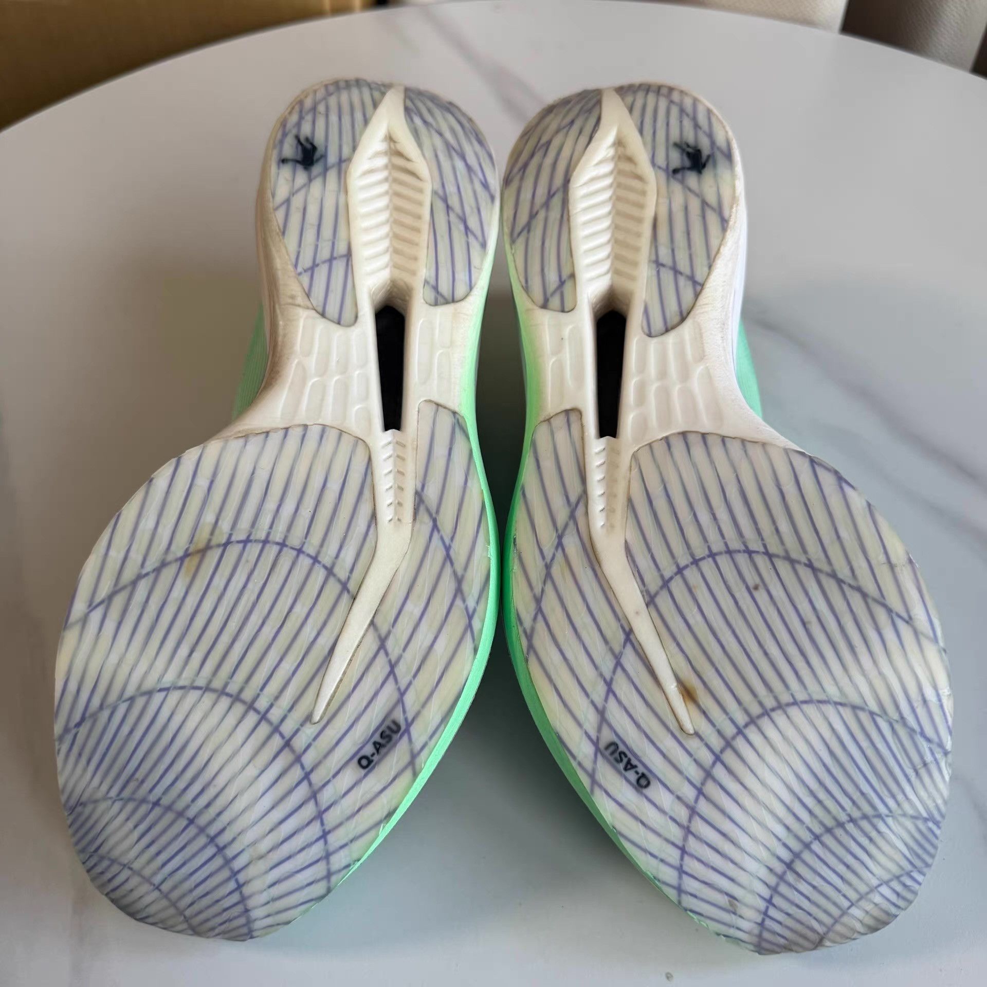 Nike Qiaodan Feiying PB 2.0, full-length carbon plate Q10 Size US 10.5 / EU 43-44 - 3 Thumbnail