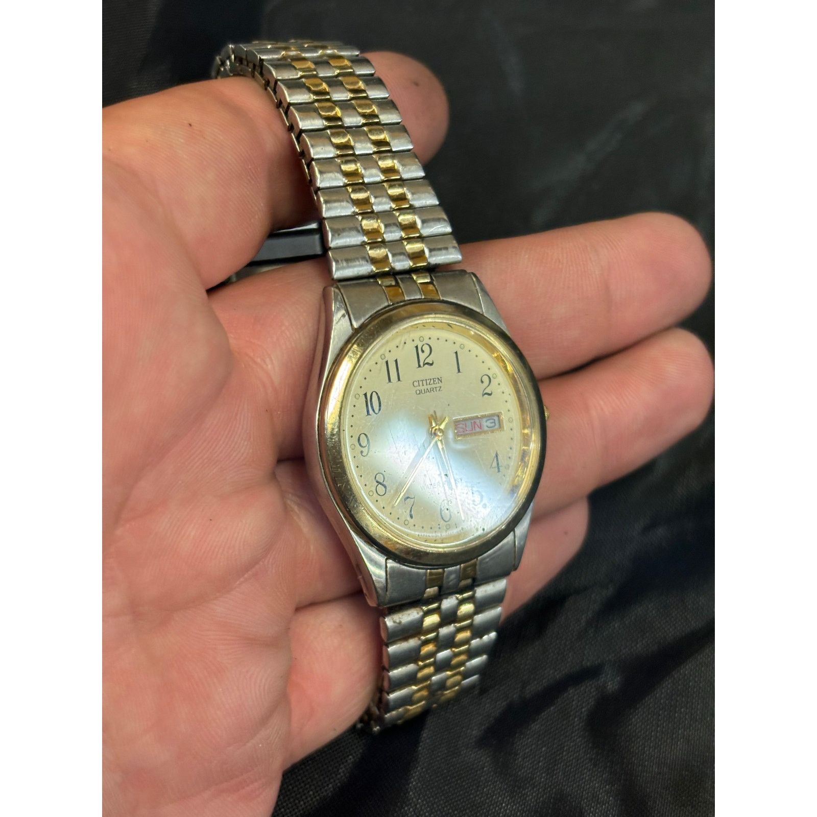 Citizen Vintage Citizen 1100-S63910 2-Tone Men’s Watch! New Battery! Size ONE SIZE - 9 Thumbnail