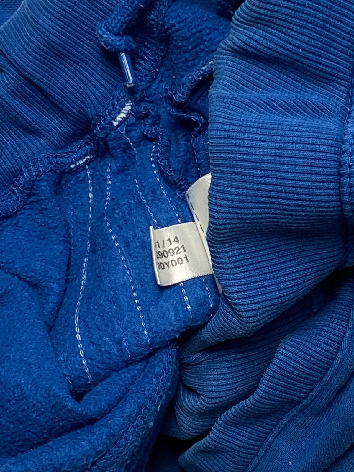 Adidas Vintage ADIDAS Originals Deep Blue Baggy Sweatpants Y2K Size US 34 / EU 50 - 8 Thumbnail