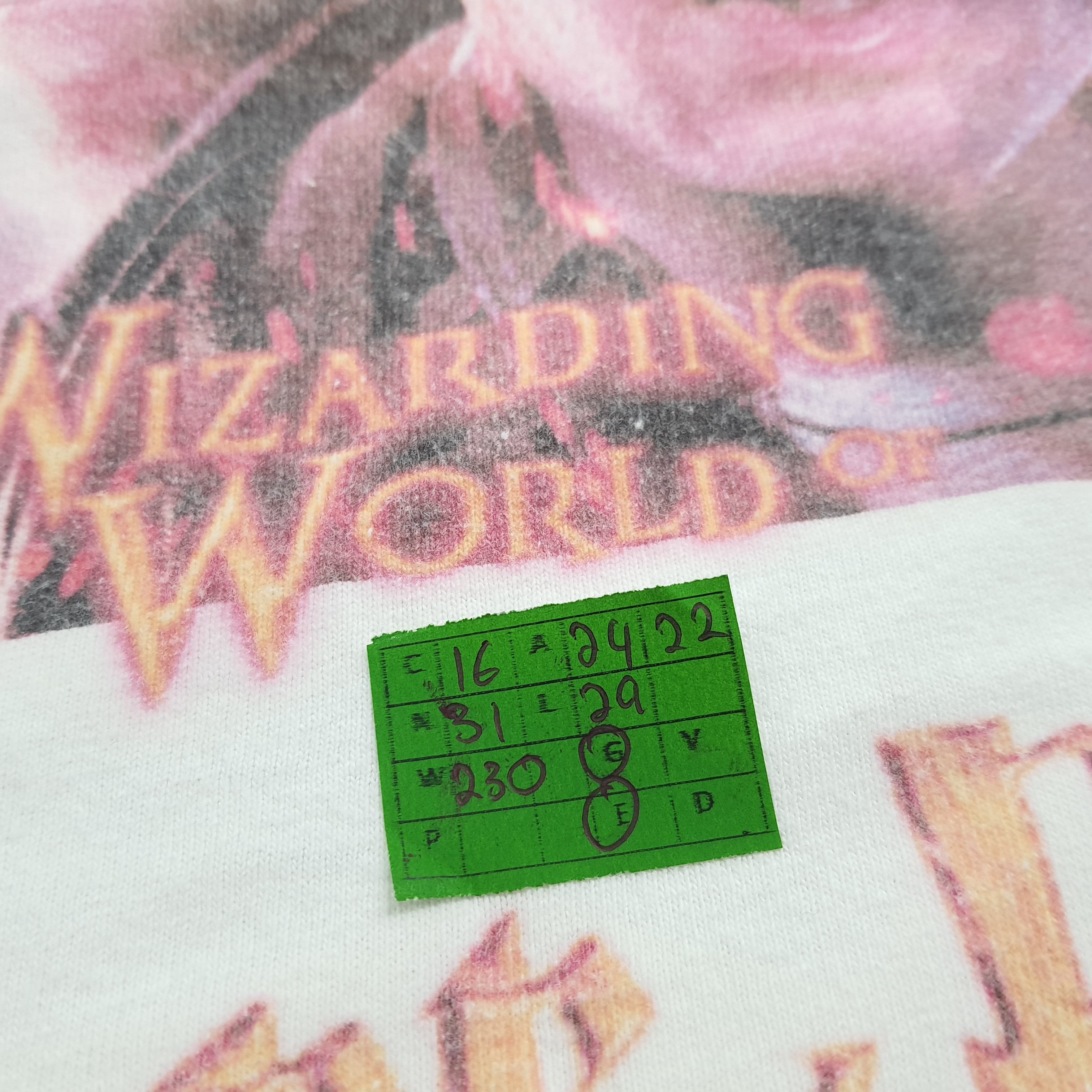 Universal Studios Harry Potter Wizard World T-shirt Size US XL / EU 56 / 4 - 5 Thumbnail