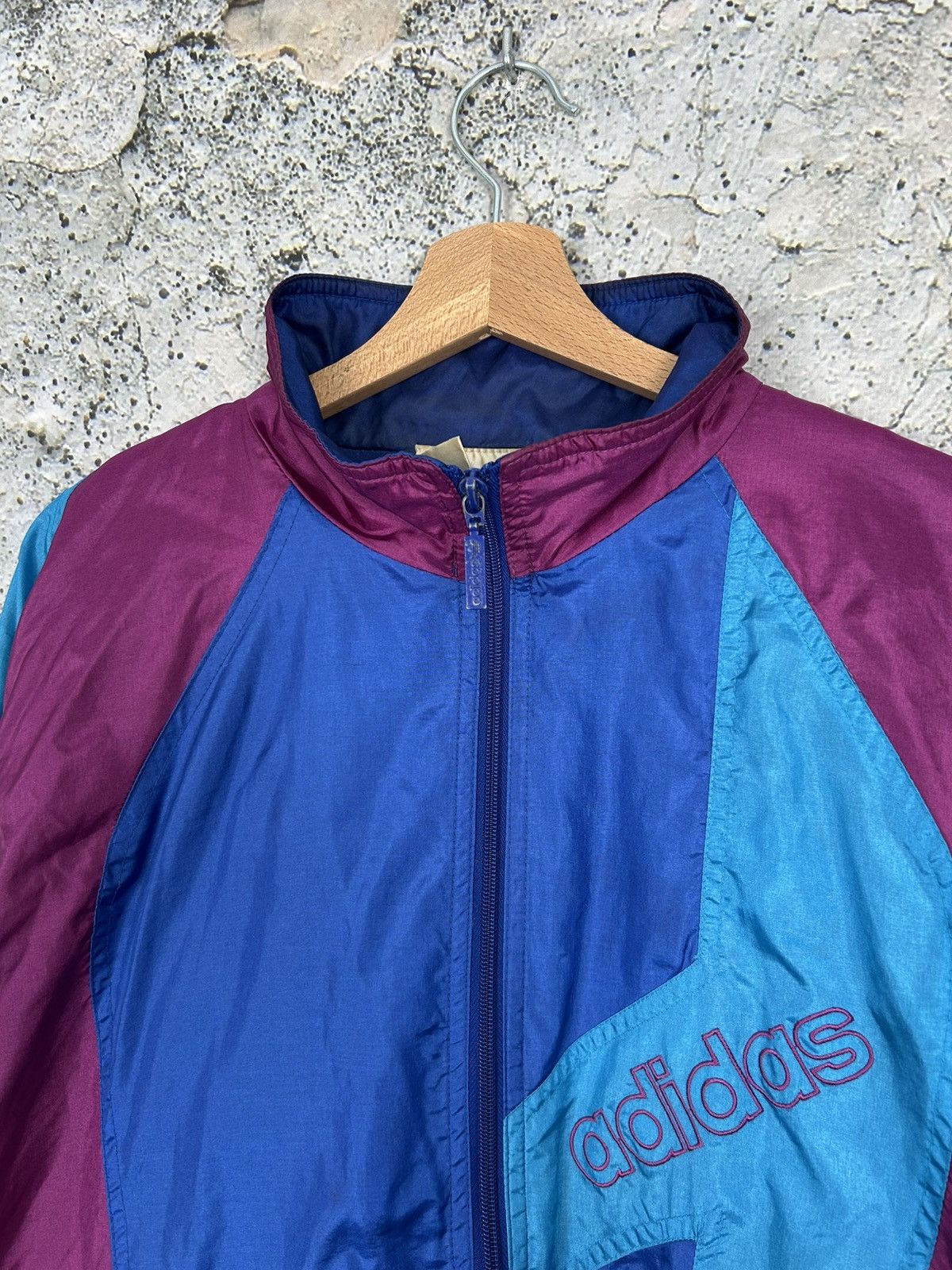 Adidas Adidas 90s Sportswear Light Jacket Streetwear Football Rare Size US M / EU 48-50 / 2 - 3 Thumbnail
