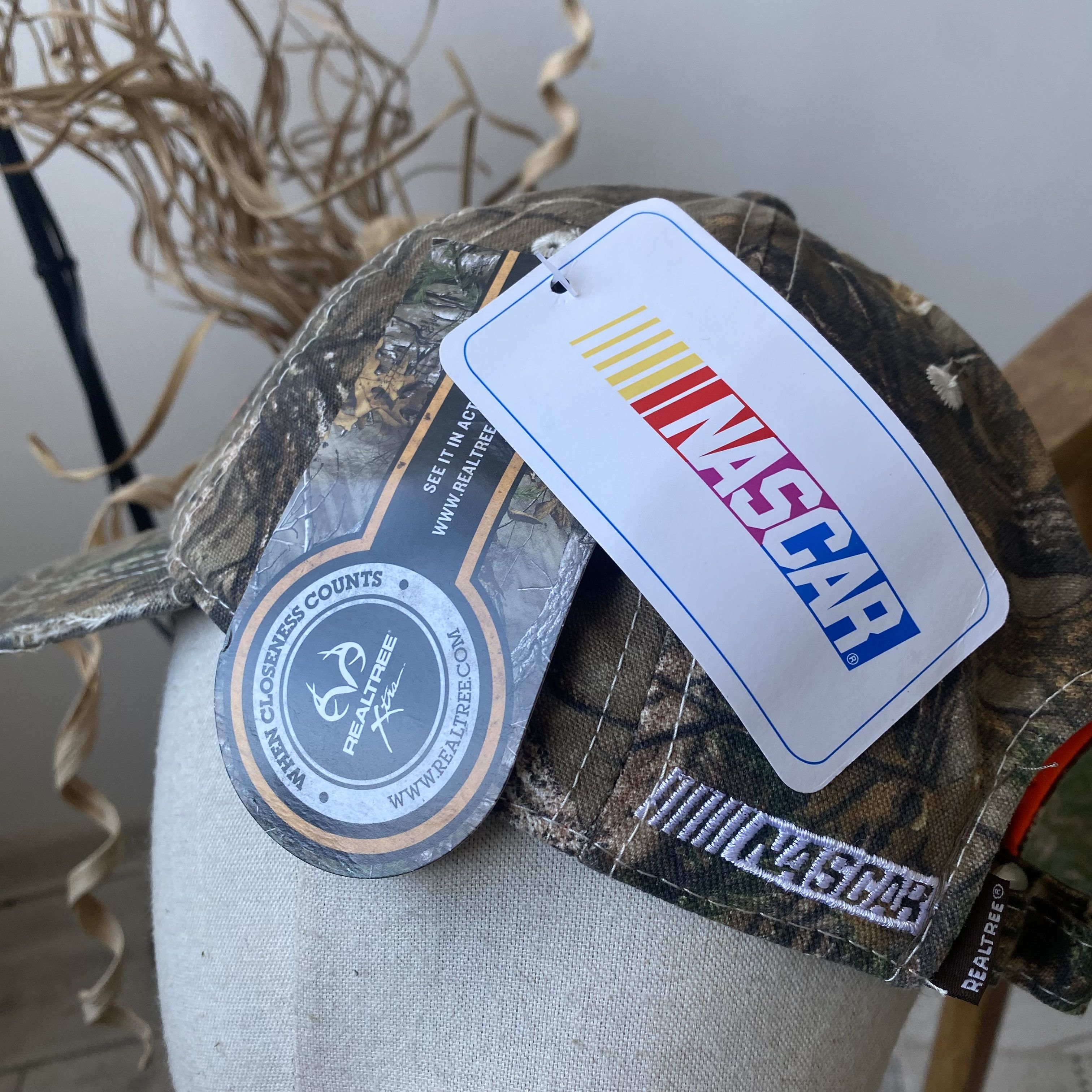 Carhartt 🔥 Realtree cap Baseball hat NASCAR racing Mossy Oaks Size ONE SIZE - 2 Thumbnail