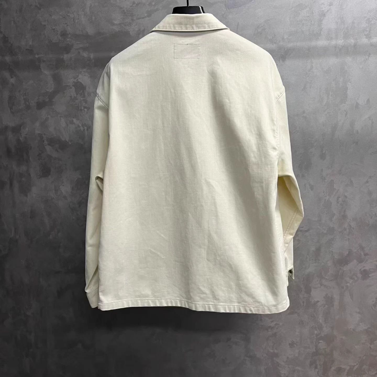 Prada Prada Ivory Solid Logo Long-Sleeve Shirt L Size US L / EU 52-54 / 3 - 2 Thumbnail