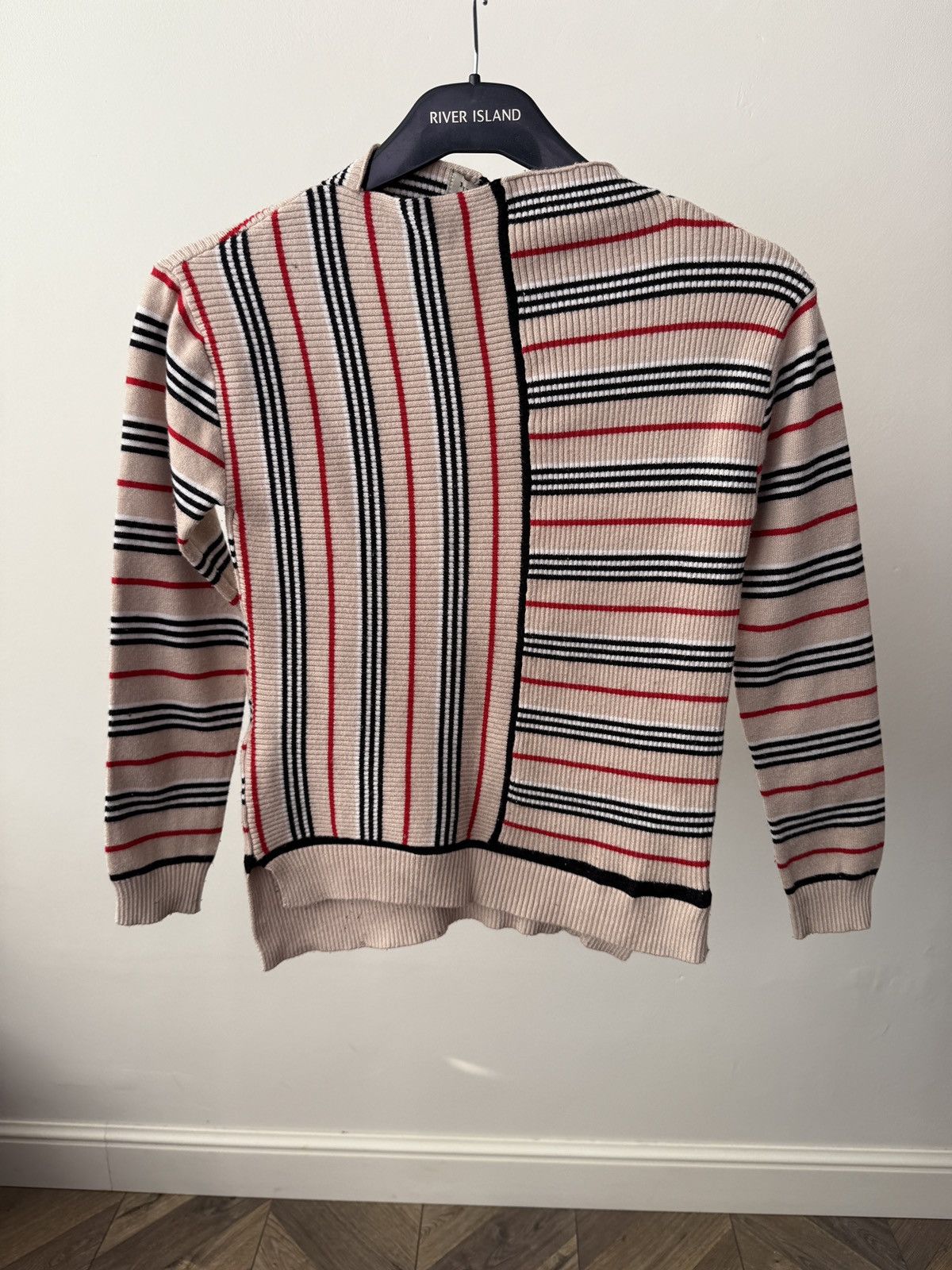 Burberry Vintage Burberry Women’s Beige Nova Stripe Sweater Size S / US 4 / IT 40 - 1 Thumbnail