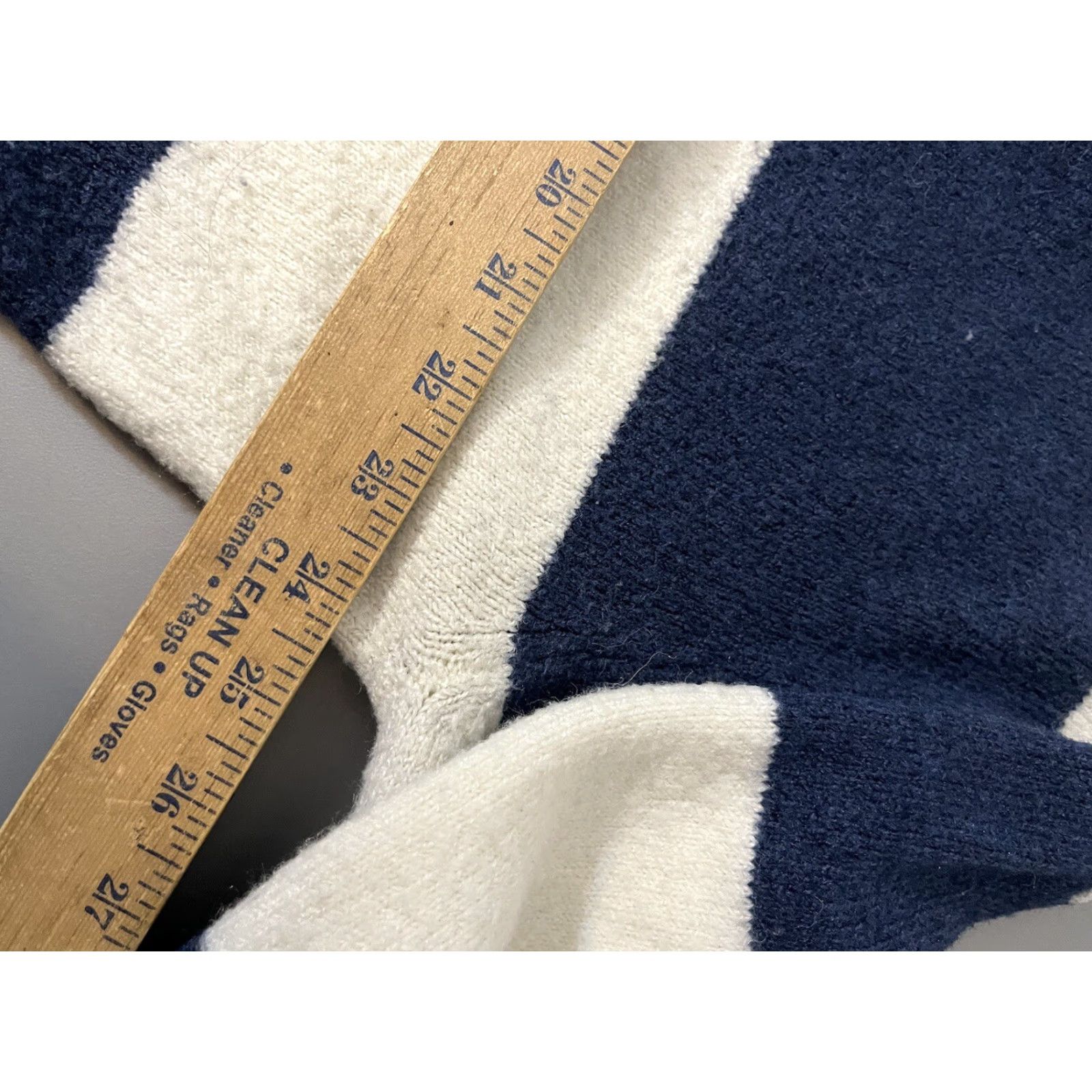 American Eagle Outfitters VINTAGE American Eagle Crew Neck Sweater Women’s Large Blue Pullover Acrylic Blend Casual Womens Size L / US 10 / IT 46 - 5 Thumbnail