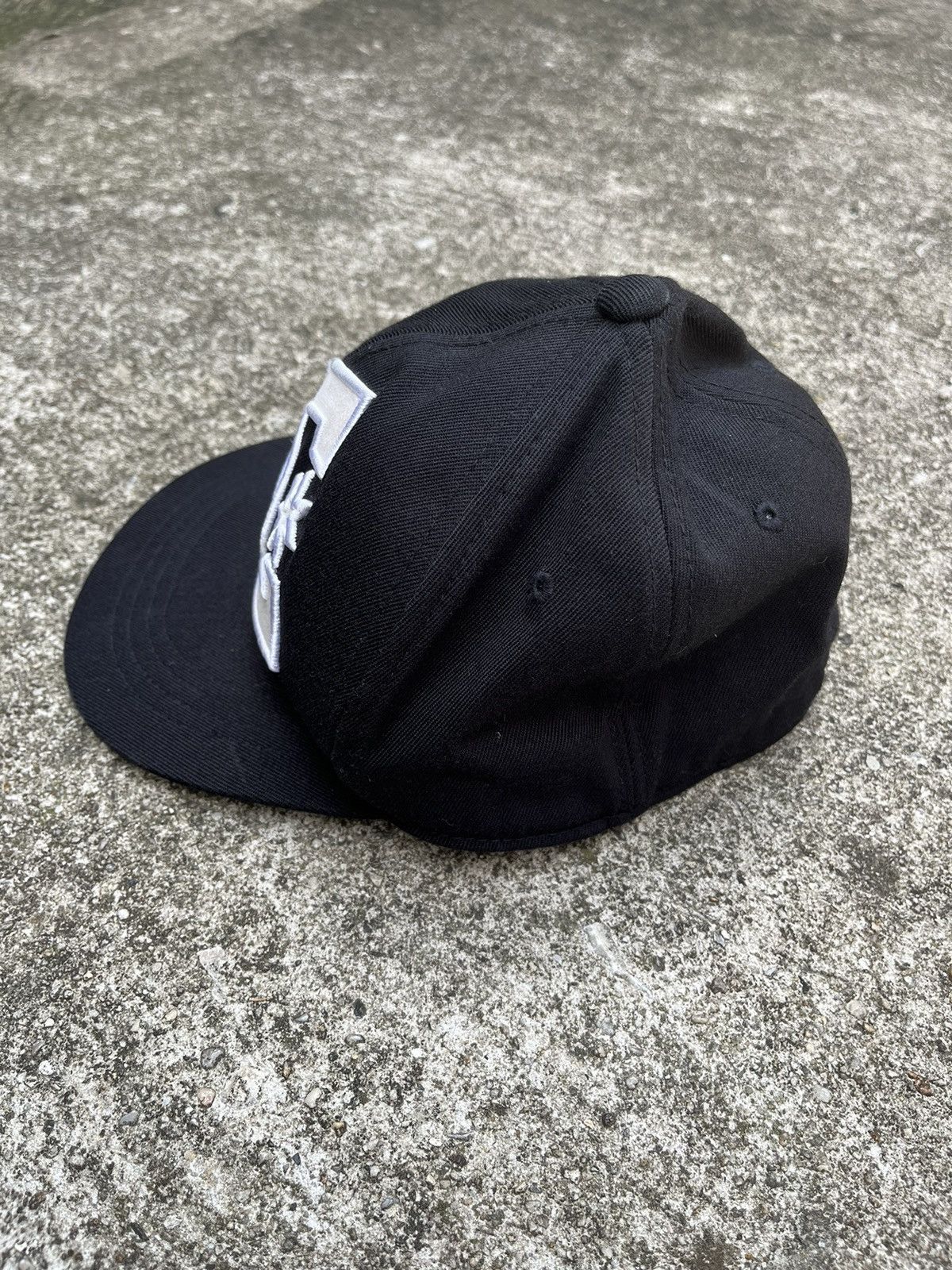 DC Y2K DC Skater Fitted Wide Brim Hat Size ONE SIZE - 2 Thumbnail