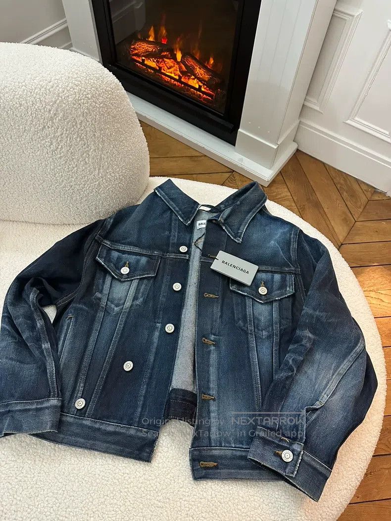 Balenciaga Balenciaga Female denim jacket Size XS / US 0-2 / IT 36-38 - 1 Thumbnail