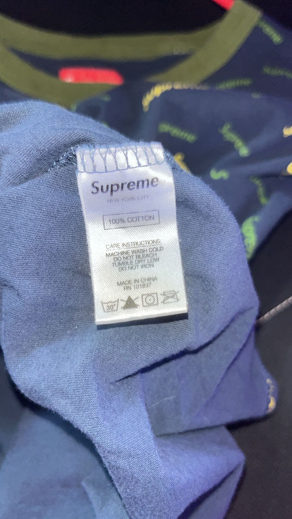 Supreme Supreme All Over Logo Print Tee Size US M / EU 48-50 / 2 - 4 Thumbnail
