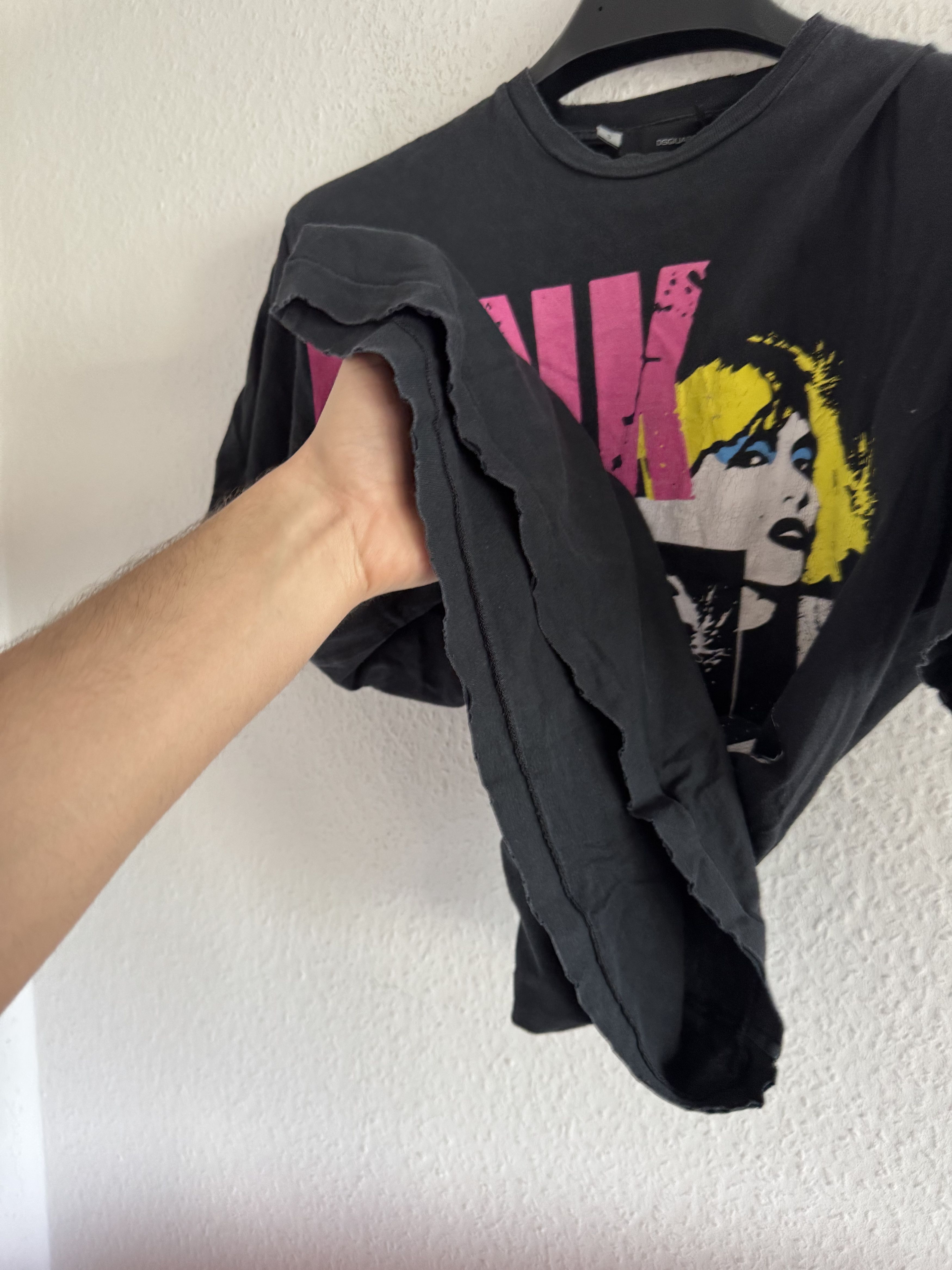 Dsquared2 Pink Punk Graphic T-Shirt Size US S / EU 44-46 / 1 - 19 Thumbnail
