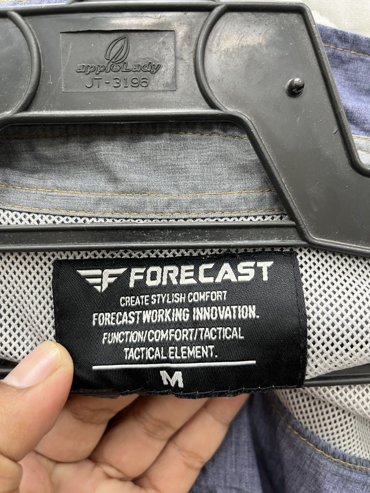 🔥STEALS🔥 FORECAST TACTICAL SHIRTS