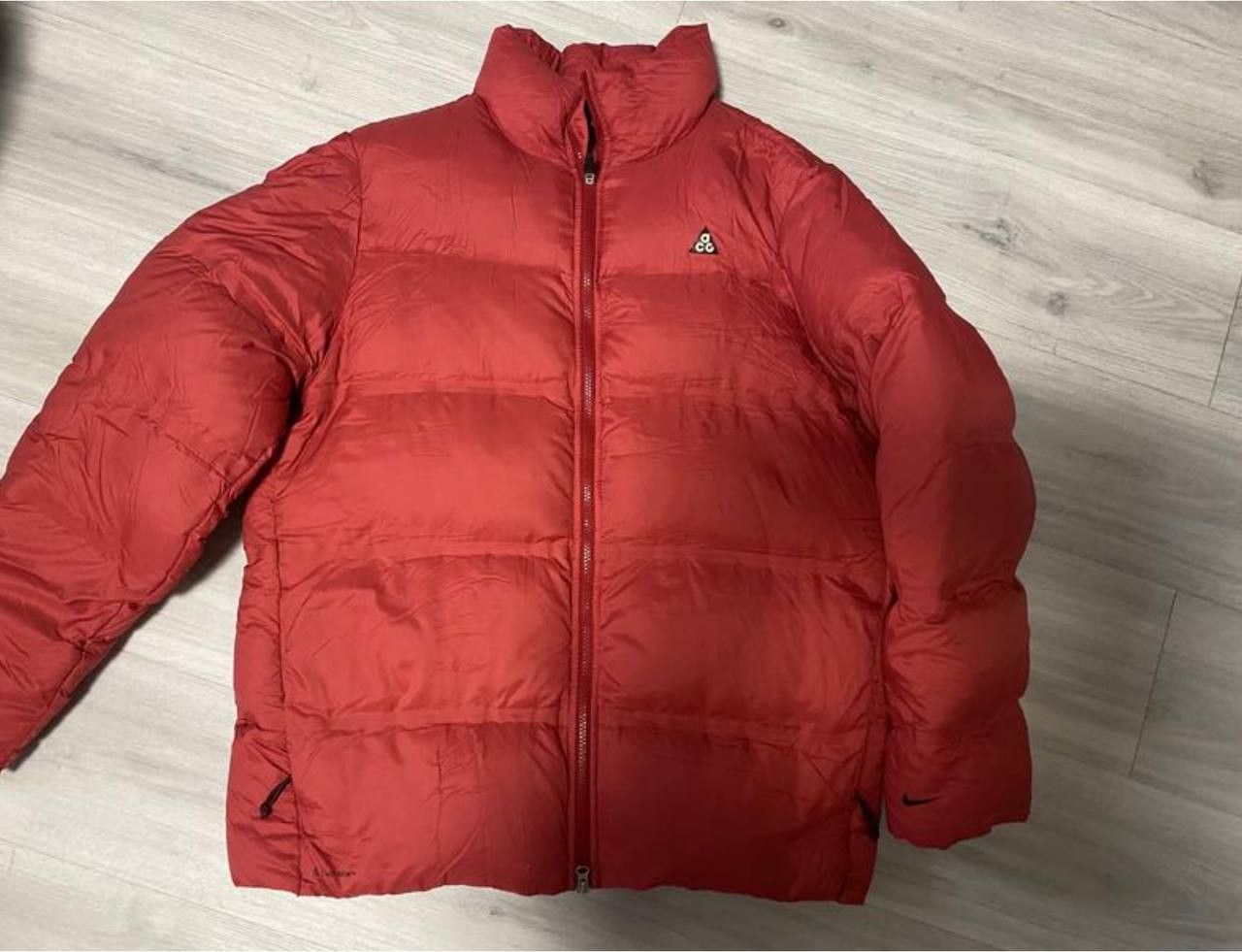 image of Vintage Nike Acg Goose Down Puffer Jacket No-Sew Size L in Red, Men's