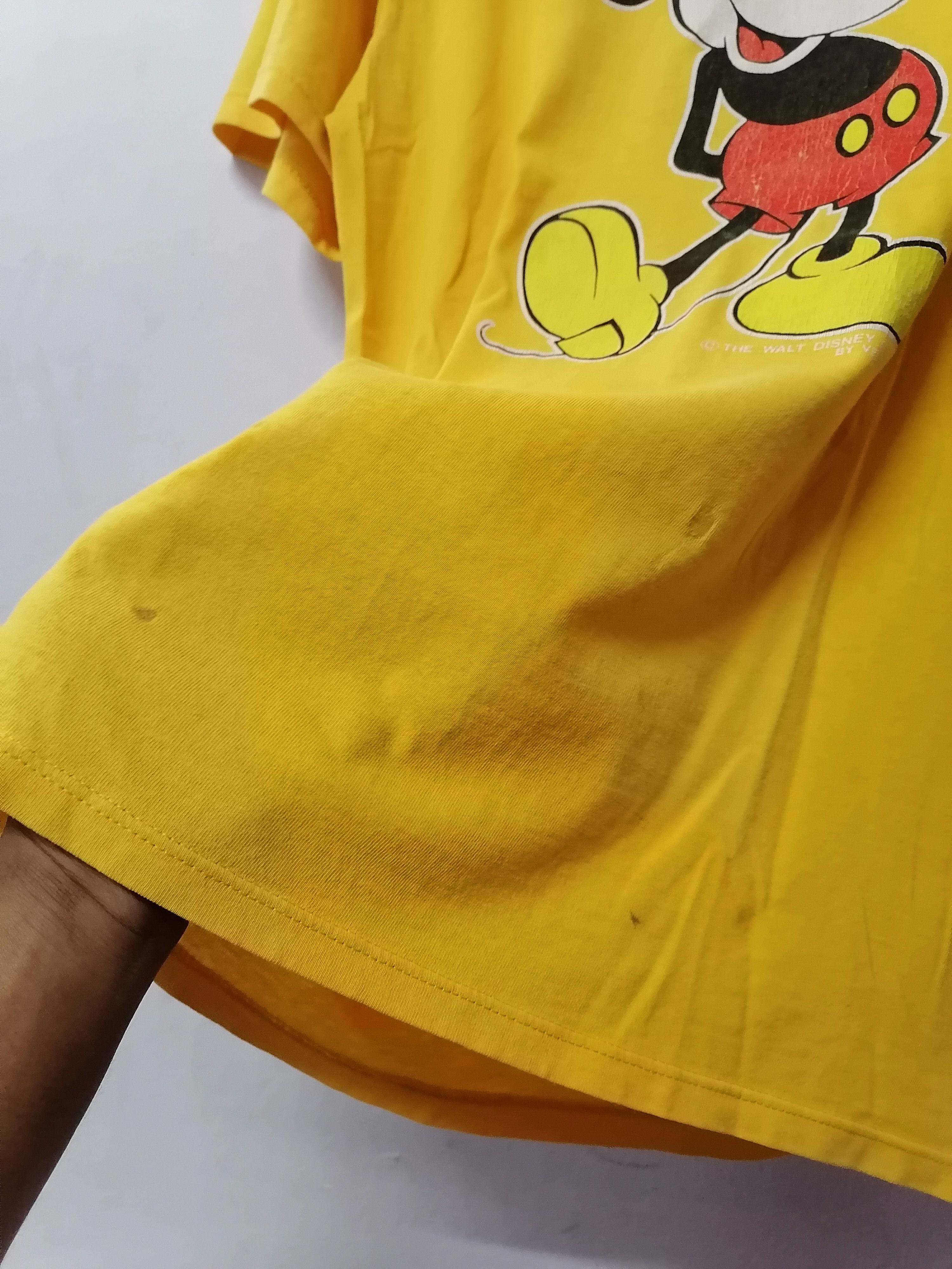 Disney × Velva Sheen × Vintage Trashed Faded 90s Mickey Mouse T-shirt Size US M / EU 48-50 / 2 - 4 Thumbnail