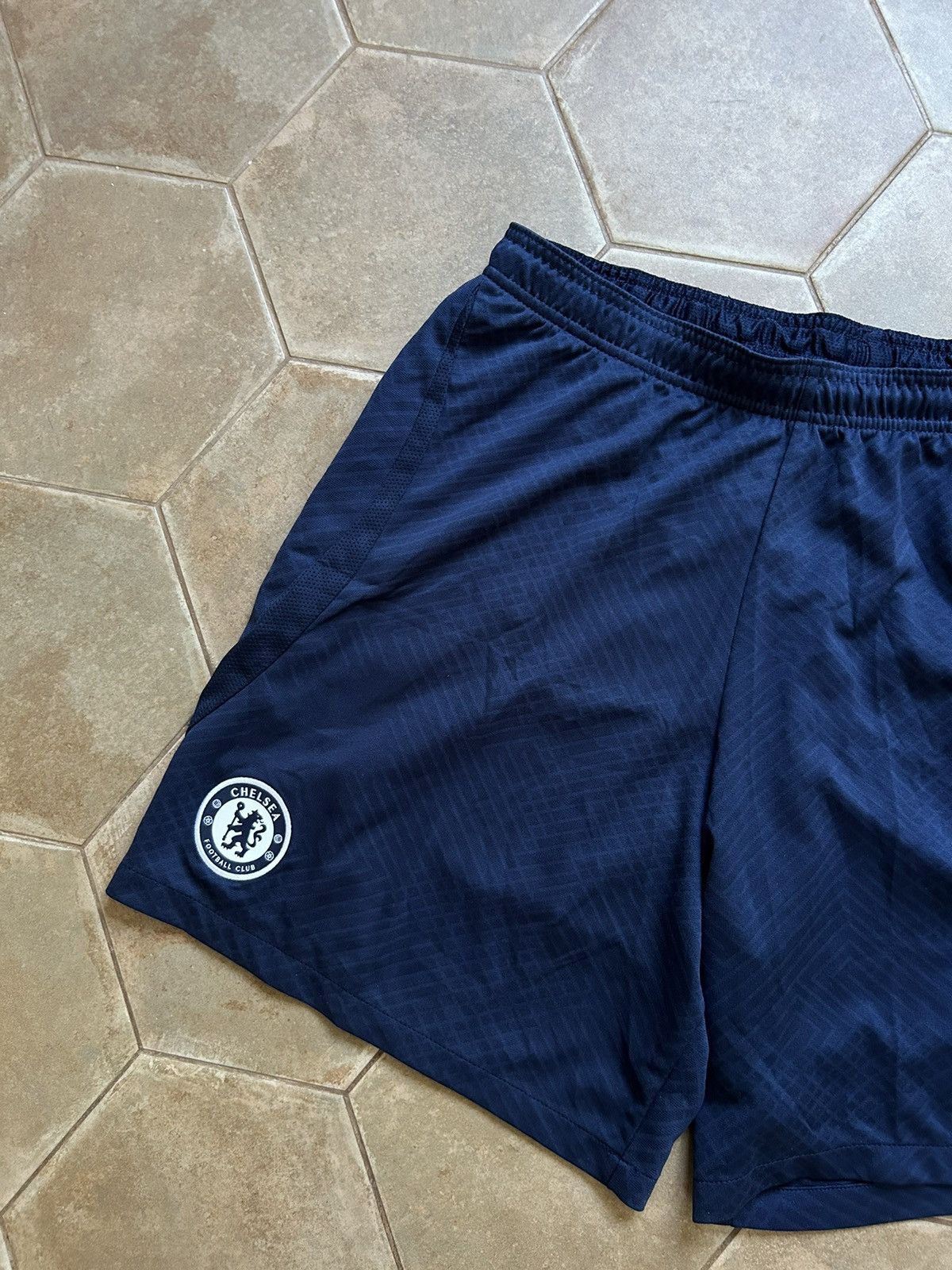 Chelsea Soccer × Nike NIKE FC CHELSEA SHORTS Size US 36 / EU 52 - 4 Thumbnail