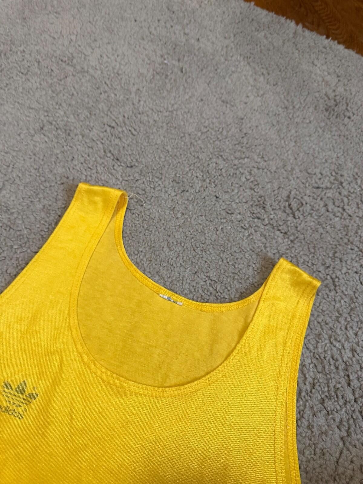 Adidas Tank Top Adidas Vintage West Germany Sz M Size US M / EU 48-50 / 2 - 4 Thumbnail