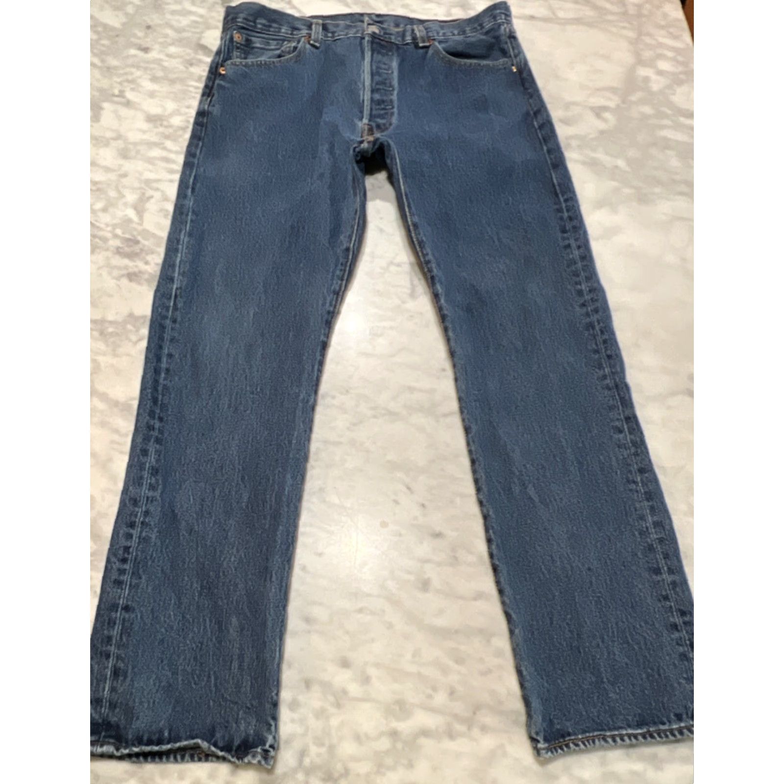 Levi's VINTAGE Levi’s 501 Jeans Button Fly Men 34x30 Blue Straight Classic Jeans 5-Pocket Denim Cotton USA Cowboy Size US 34 / EU 50 - 2 Thumbnail