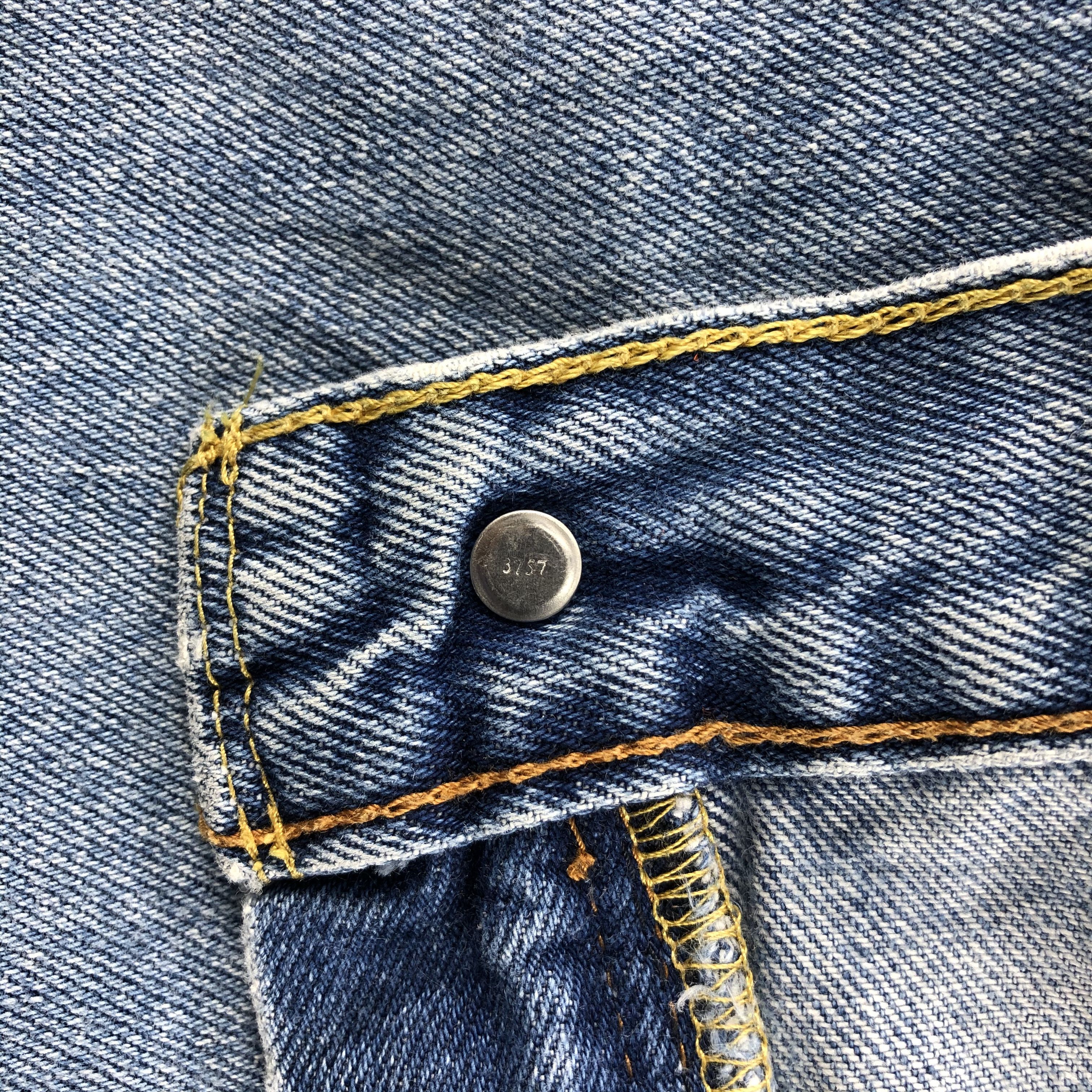Levi's Vintage Light Wash Levis 505 Jeans-J1234 Size US 36 / EU 52 - 8 Thumbnail