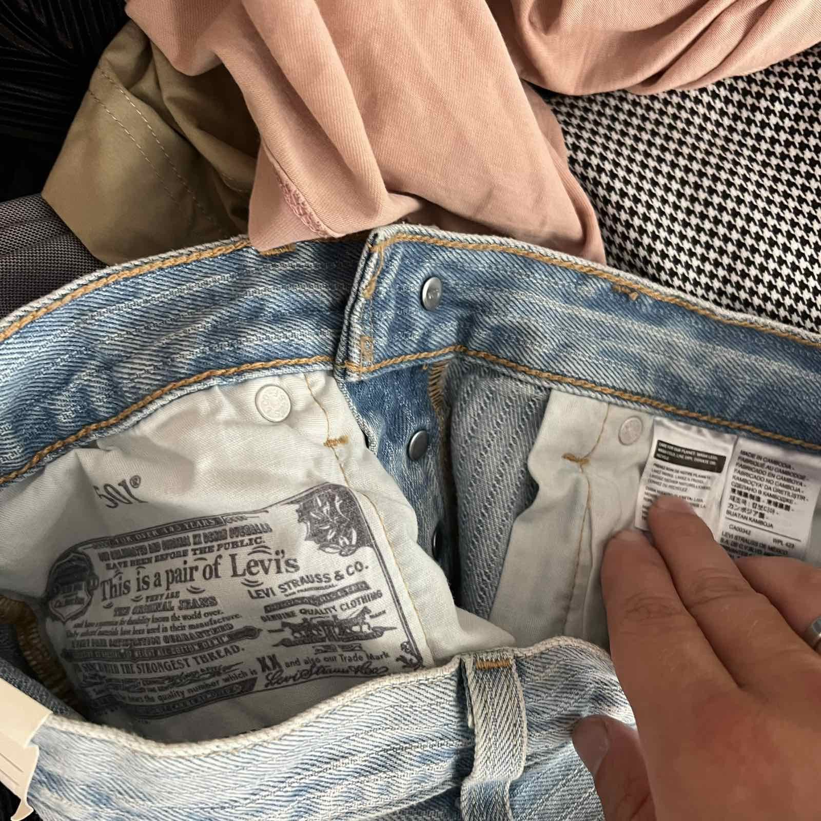 Levi's Vintage Levis 501 Light Blue Jeans 26x29 Size 26" / US 2 / IT 38 - 5 Thumbnail