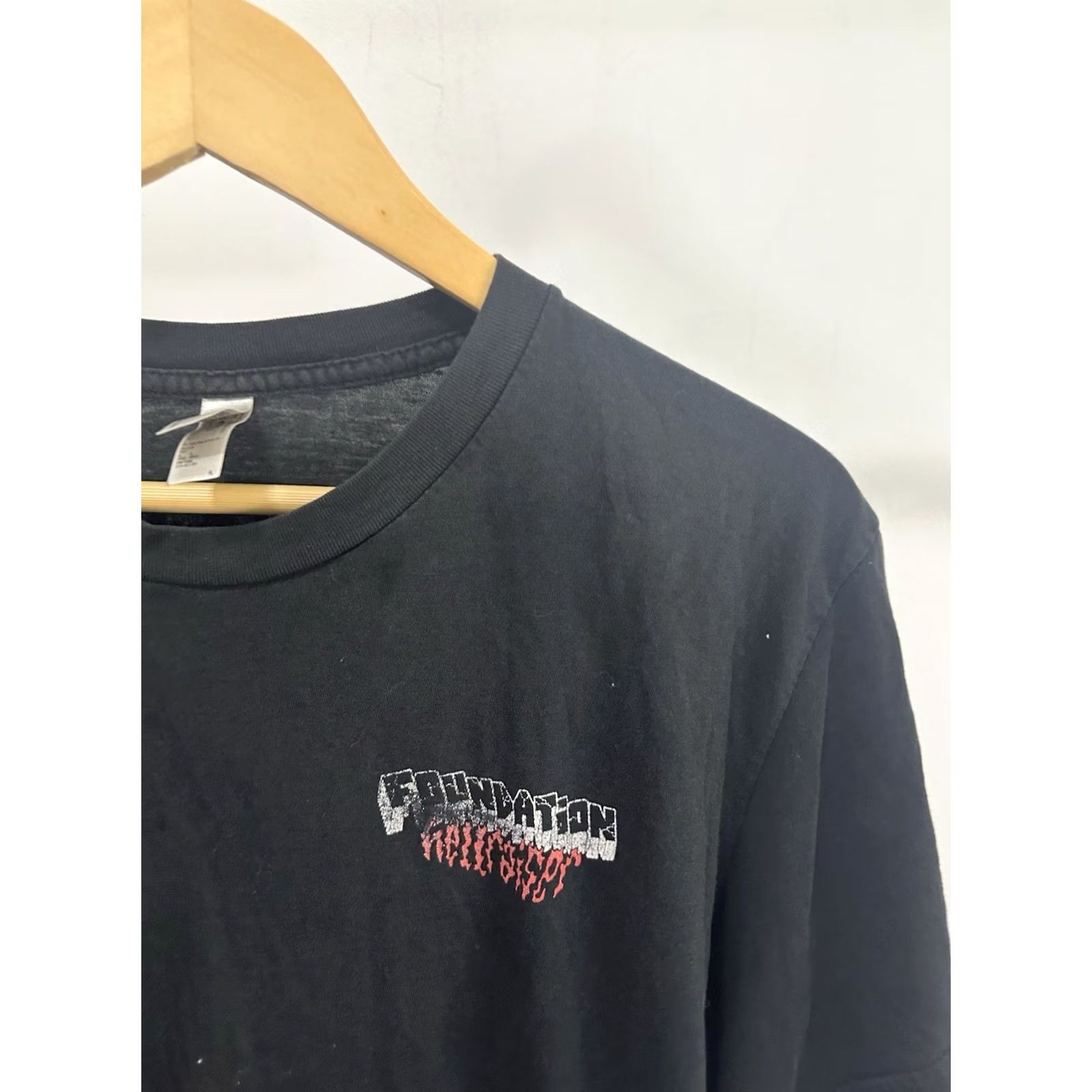American Apparel VTG Foundation Skate T-Shirt L Black American Apparel Mens Distressed Fade Pattern Casual Shirt Size US L / EU 52-54 / 3 - 4 Thumbnail