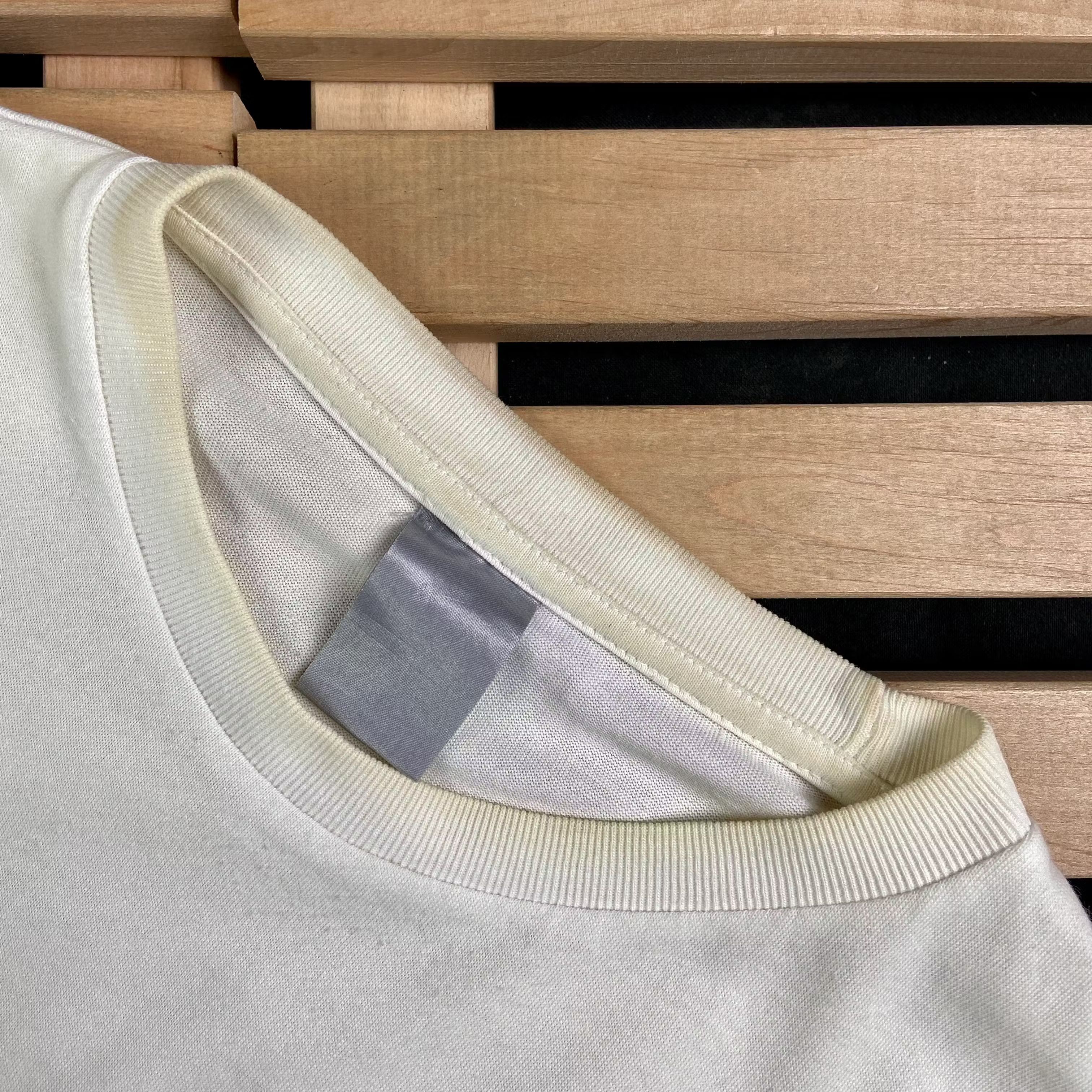 Nike × Vintage Mens Vintage T Shirt Nike Size L Size US L / EU 52-54 / 3 - 7 Thumbnail