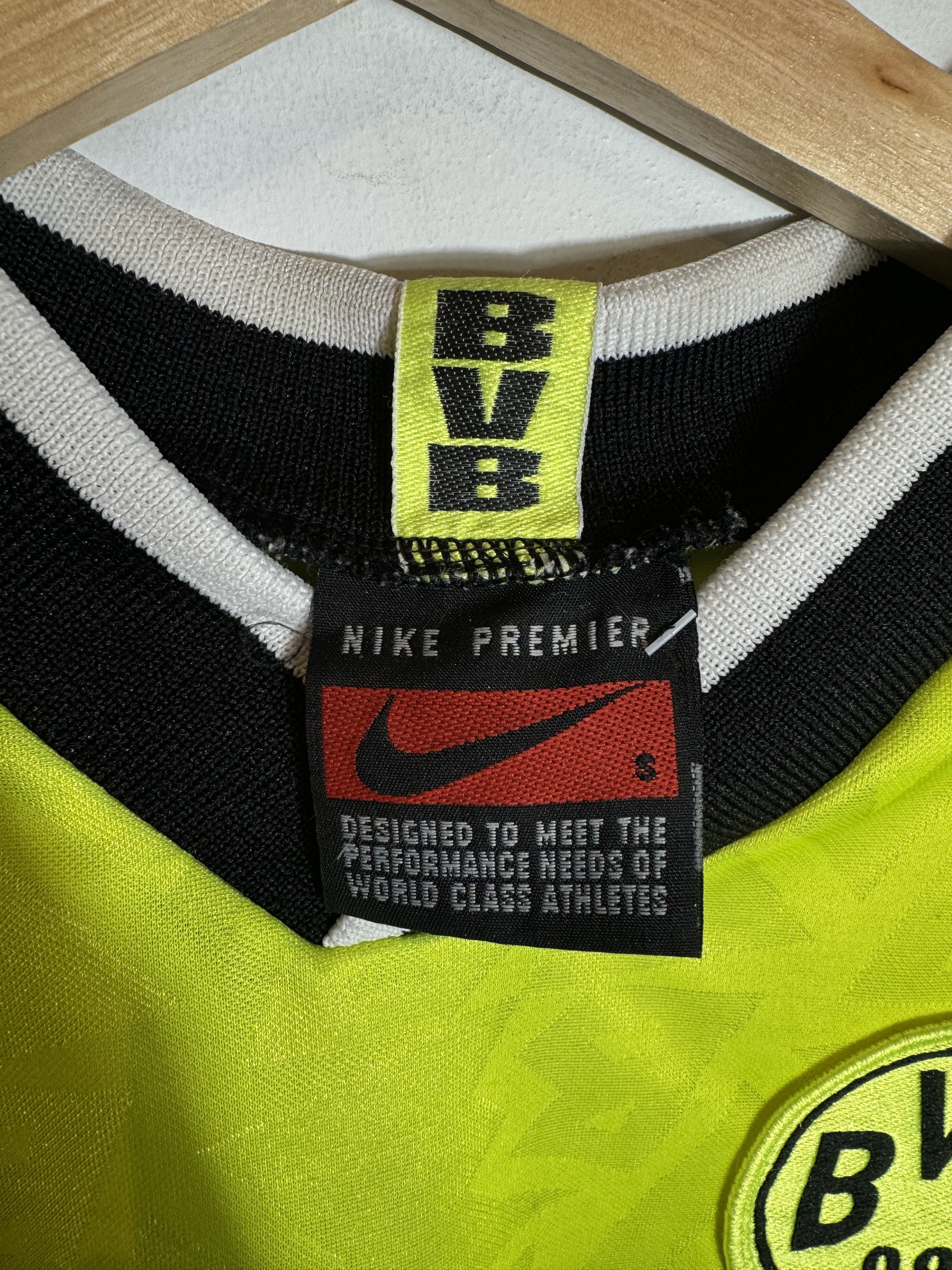 Nike 95/96 Borussia Dortmund Longsleeve Home Jersey Size S Size US S / EU 44-46 / 1 - 6 Thumbnail