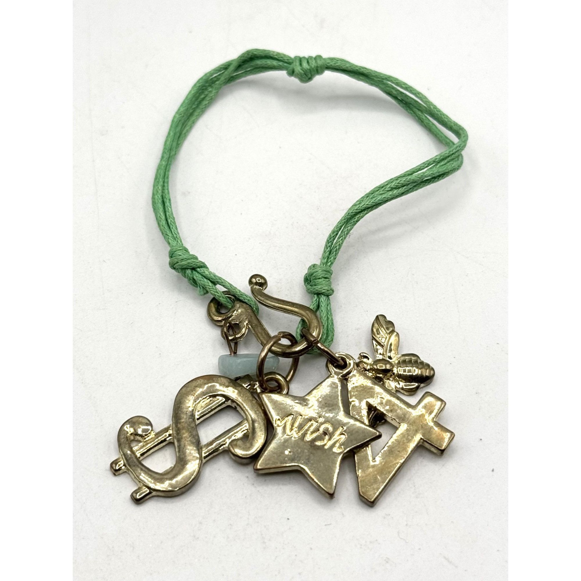 Other Green gold tone wish charm bracelet Size ONE SIZE - 1 Thumbnail