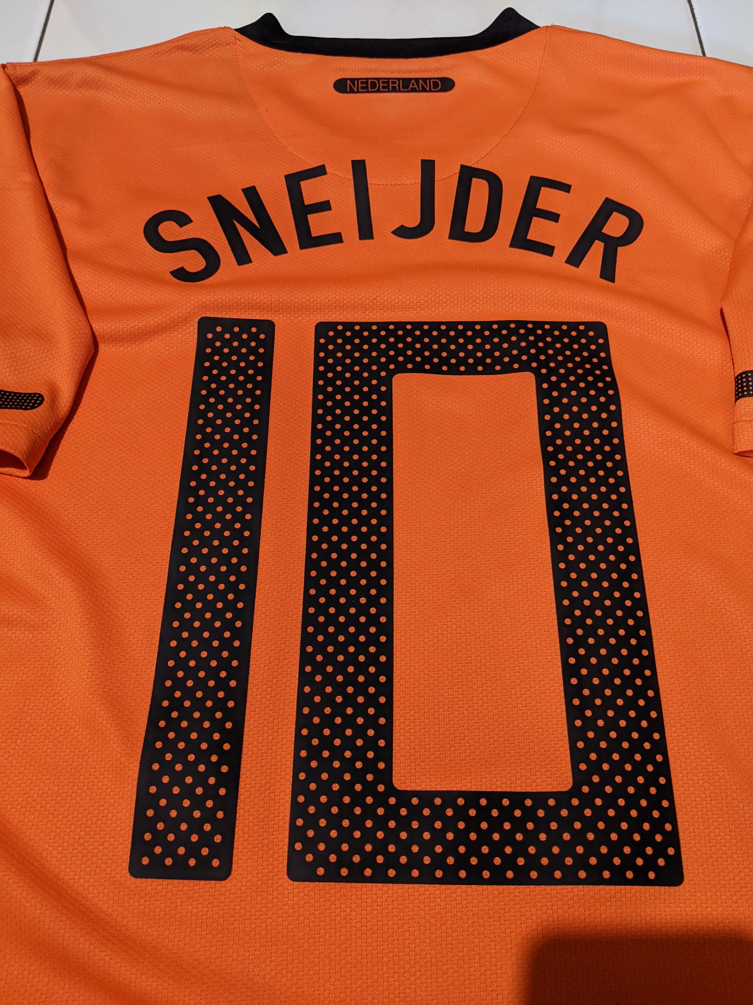 Nike Netherlands Holland World Cup 2010 Final Jersey Sneijder 10 Size US M / EU 48-50 / 2 - 3 Thumbnail