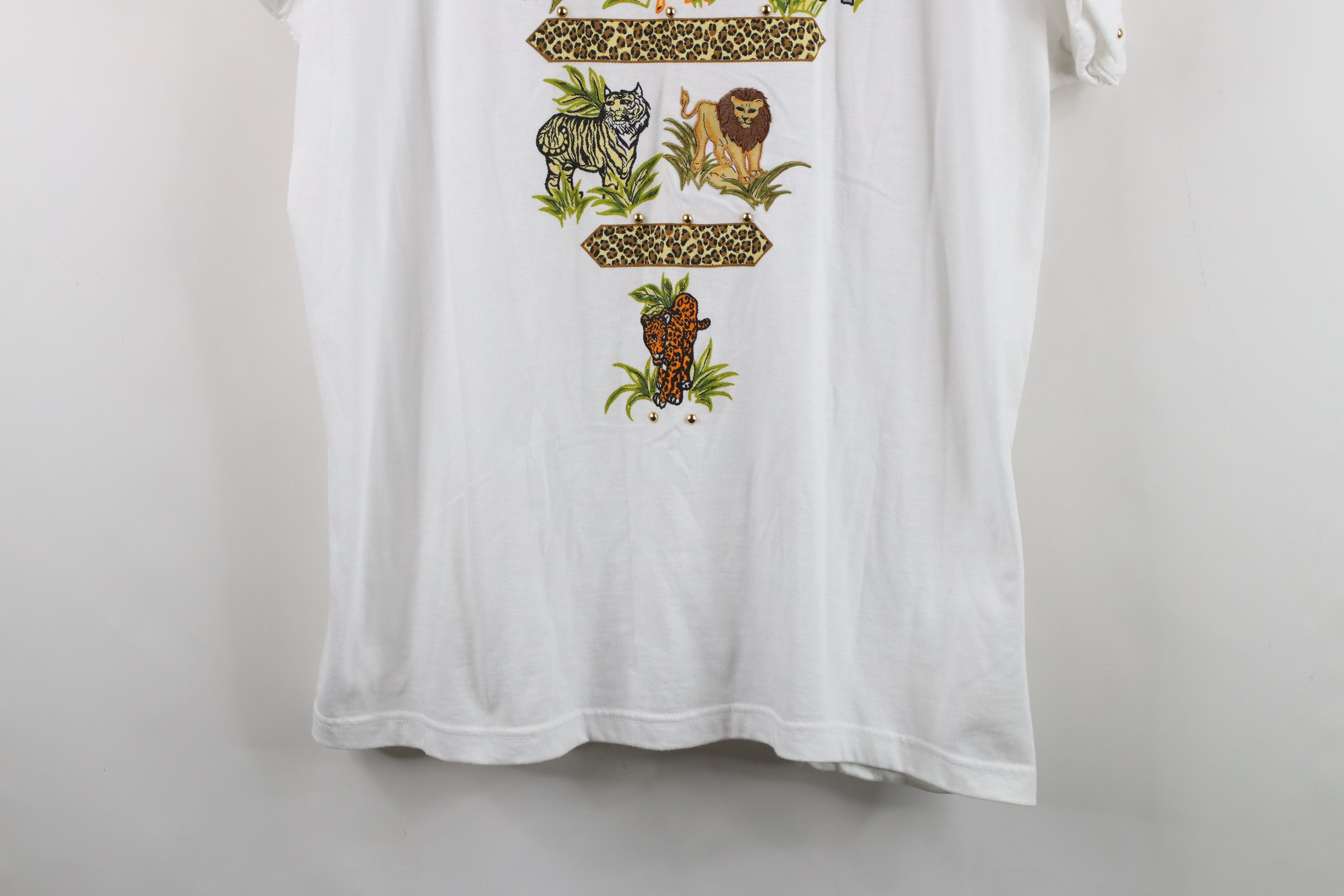 Vintage Vintage 90s Streetwear Safari Zebra Lion Tiger T-Shirt White Size US L / EU 52-54 / 3 - 3 Thumbnail