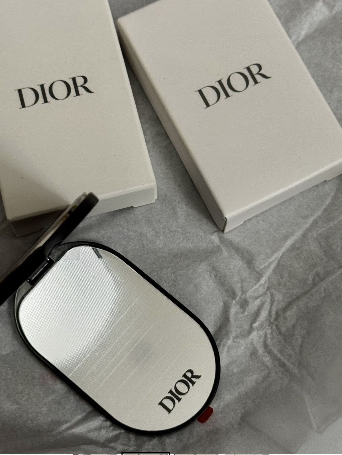 Dior Dior CD mirror phone holder GWP Size ONE SIZE - 4 Thumbnail