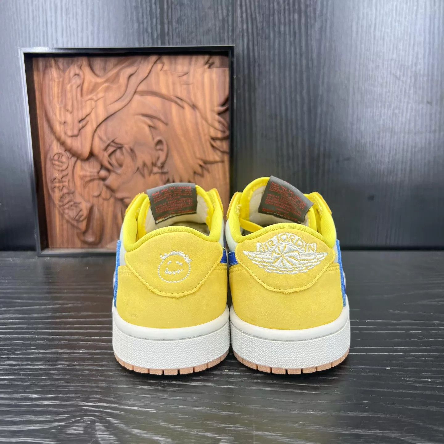 Nike AJ1 Low TS Yellow Barb Women's 36 With Box & Extras Size US 5.5 / IT 35.5 - 5 Thumbnail