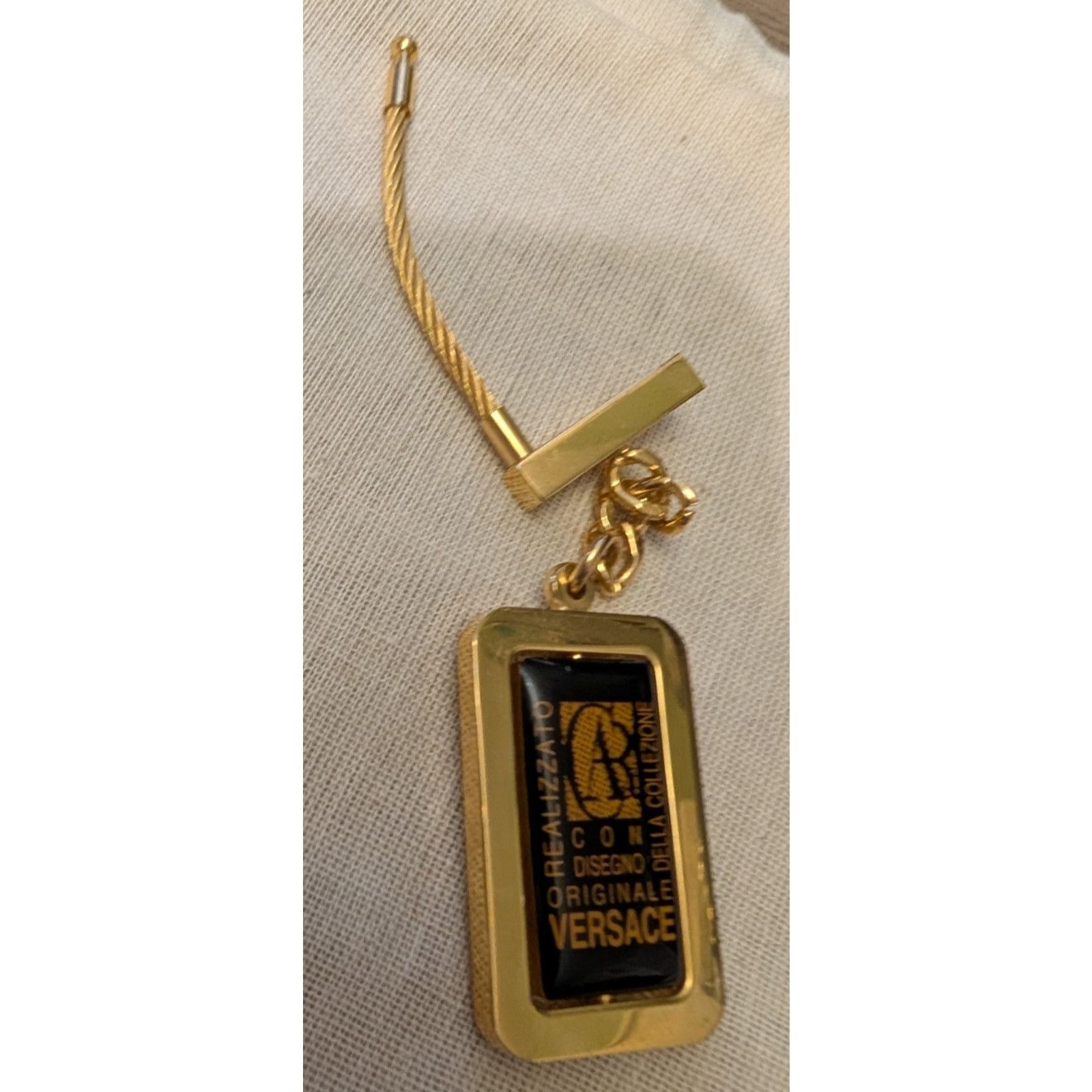 Versace VERSACE Goldtone Key Chain Della Collezione Key Ring EUC Size ONE SIZE - 4 Thumbnail